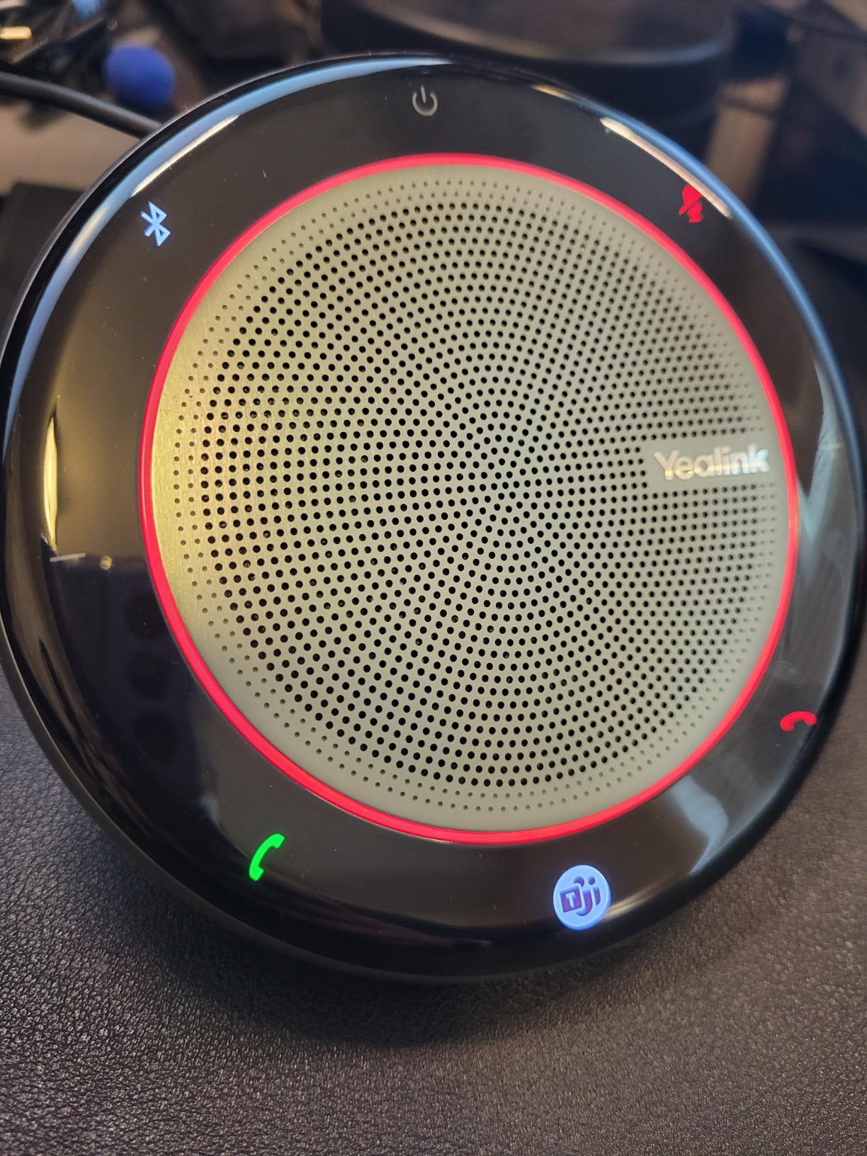 Yealink Bluetooth Speakerphone Conference Microphone Teams Certified CP700 USB Full Duplex Noise Reduction Algorithm Home Office 360° Voice Pickup customer photo 2