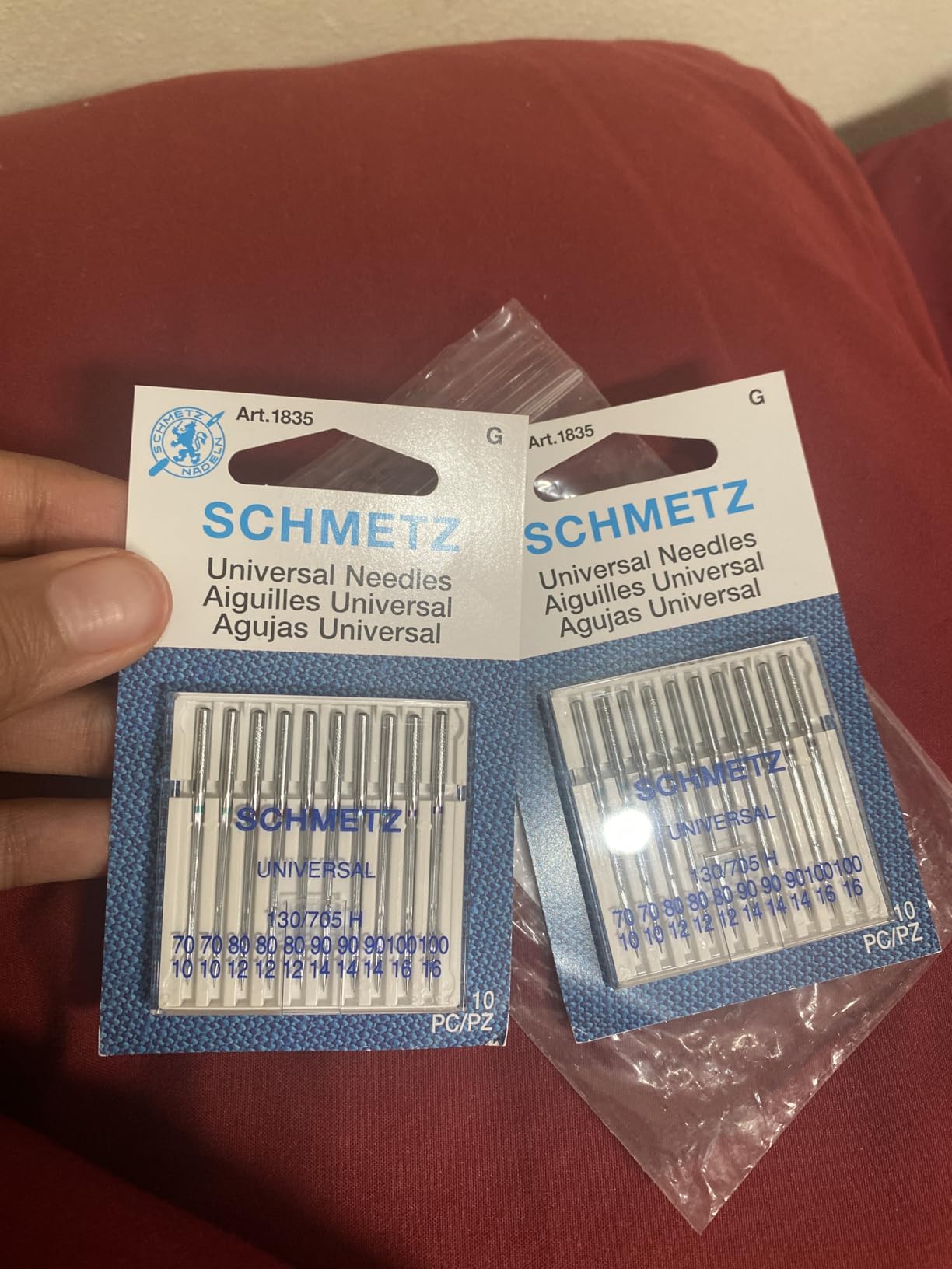 20 Schmetz Universal Sewing Machine Needles - Assorted Sizes - 2 Cards customer photo 1