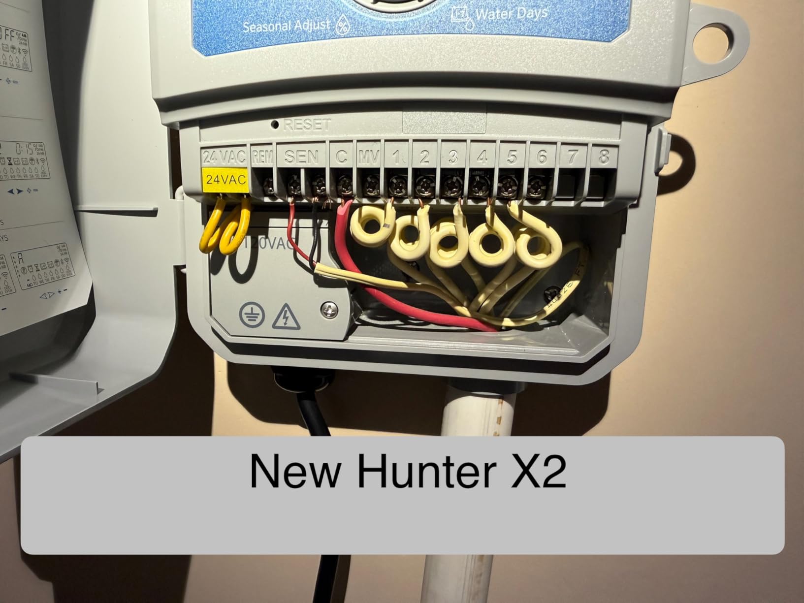 Hunter X2 4 Zone Sprinkler Controller, Outdoor Irrigation Timer for Lawn and Garden, Smart Watering with Weather-Based Scheduling and Cycle and Soak, Smart Controller Ready with Optional WiFi Module customer photo 2
