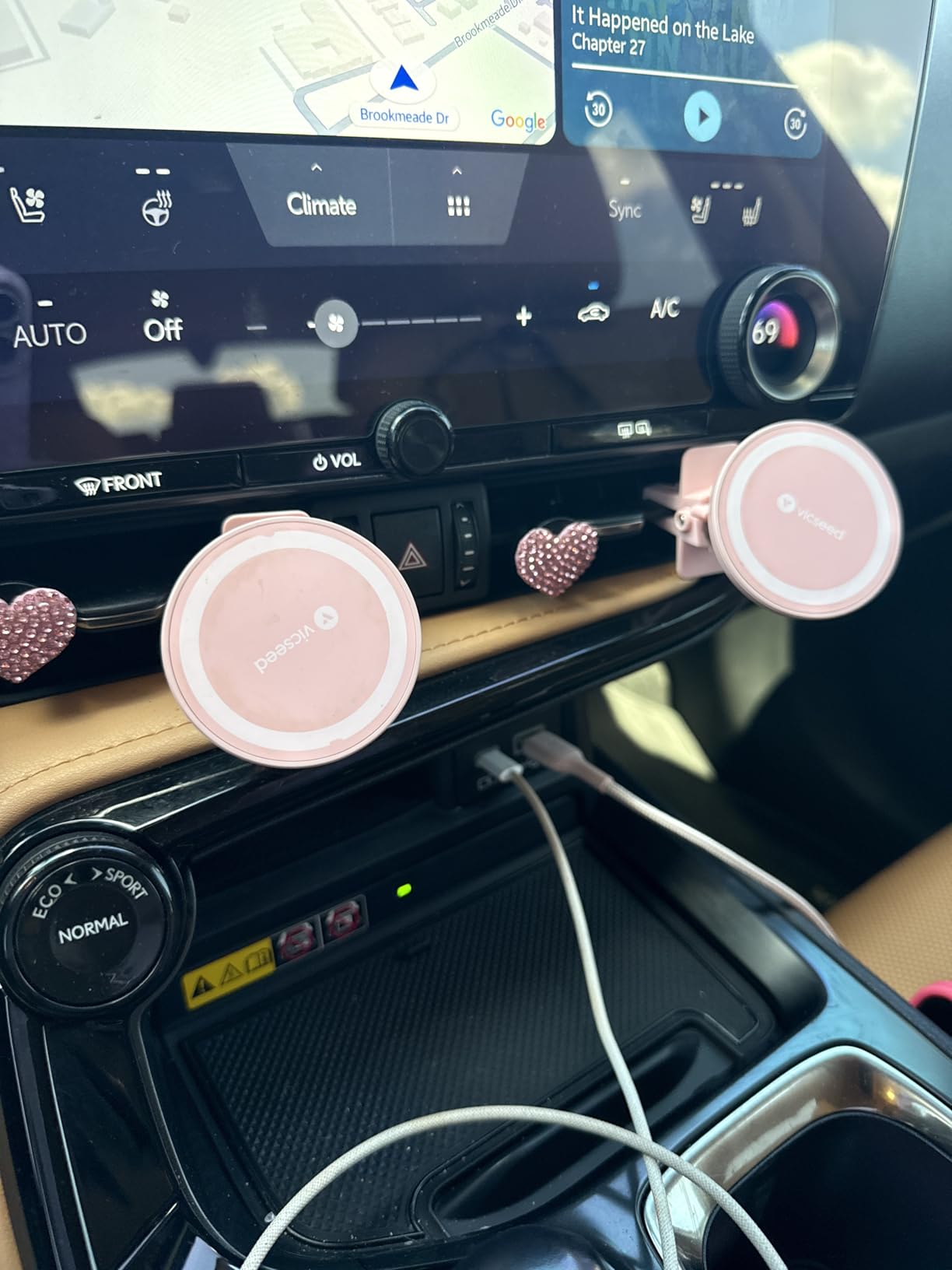 VICSEED for MagSafe Car Mount [Upgraded Strongest Magnet Power] Magnetic Phone Holder for Car Vent 360 Adjustable Magnetic Car Phone Holder Mount for iPhone 17 Pro Max 16 15 14 13 12 Plus Mini customer photo 1