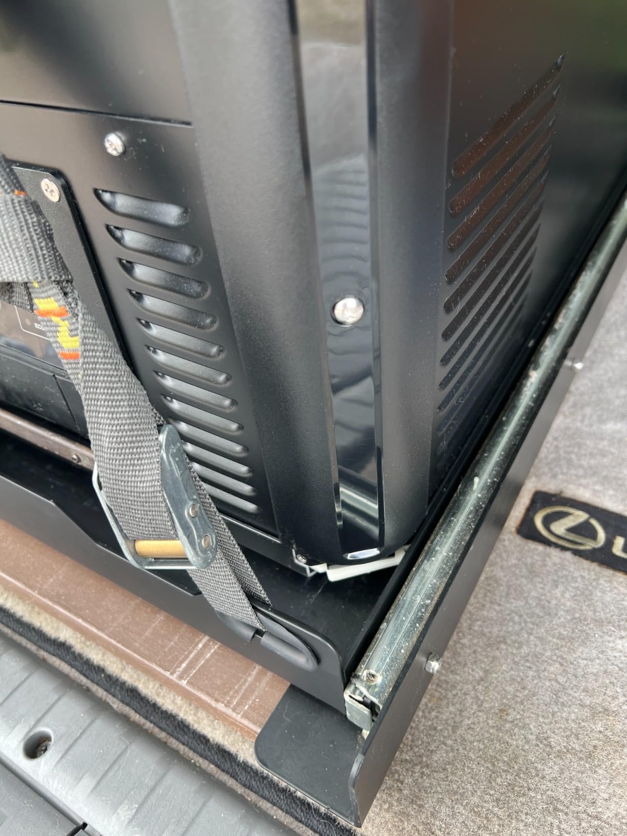 ICECO VL75 ProD Portable Refrigerator, Multi-directional Lid, Dual USB & DC 12/24V, AC 110-240V, 75L Dual Zone Steel Compact Refrigerator Powered by SECOP, 0F to 50F, Home & Car Use [Upgrade] customer photo 1