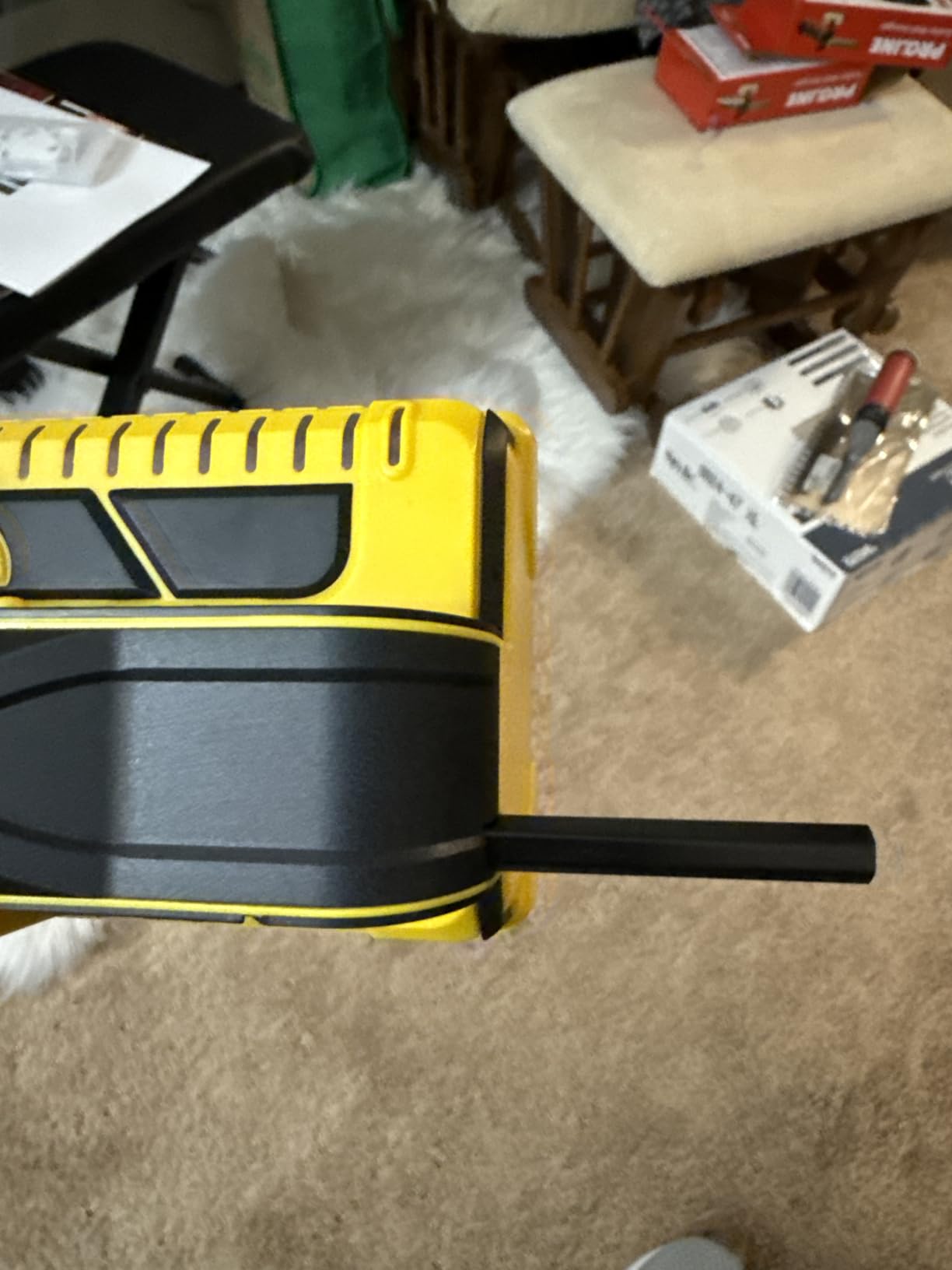 Franklin Sensors Prosensor M210 Stud Finder With 13-Sensors, Wood & Metal Stud Detector/Wall Scanner, Live Wire Detection, Made in the USA customer photo 2