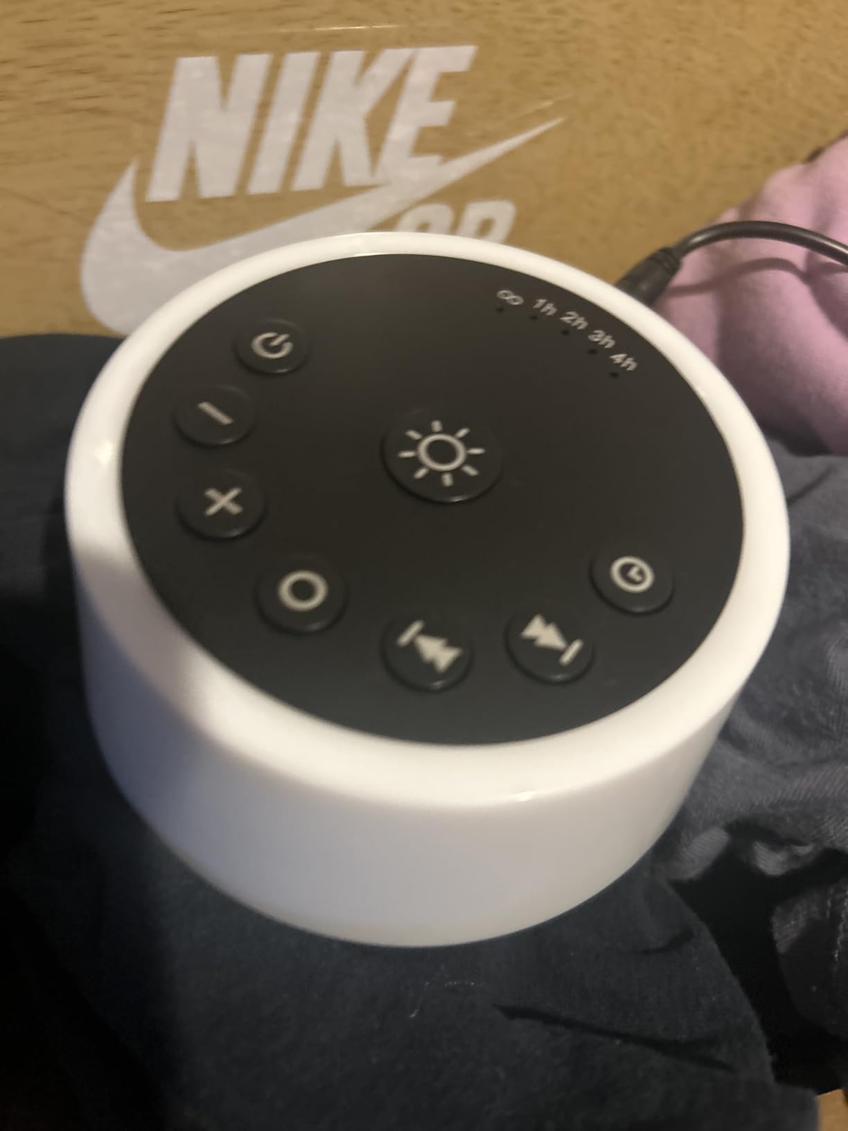 Color Noise Sound Machines with 10 Colors Night Light 25 Soothing Sounds and Sleep White Noise Machine 32 Volume Levels 5 Timers Adjustable Brightness Memory Function for Adults Kids Baby customer photo 2