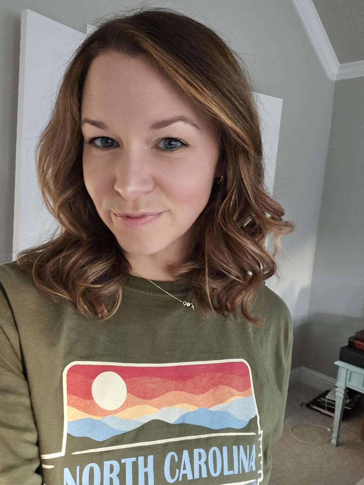 ELLA BELLA Curling Iron 1 Inch - Professional Hair Curler - Curling Wand - Ceramic Curling Irons - Transform Your Look in Seconds - Suitable for All Hair Types - Say Goodbye to Heat Damage customer photo 1