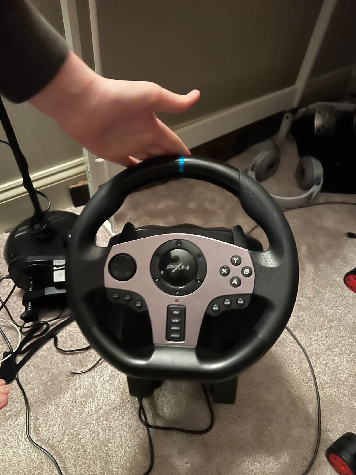 PXN Racing Wheel, V9 Universal Usb Sim Racing 270/900 Degree Gaming Steering Wheel with 3-Pedals and Shifter Bundle for PC, Xbox One, Xbox Series X/S, PS4, PS3, Switch customer photo 1