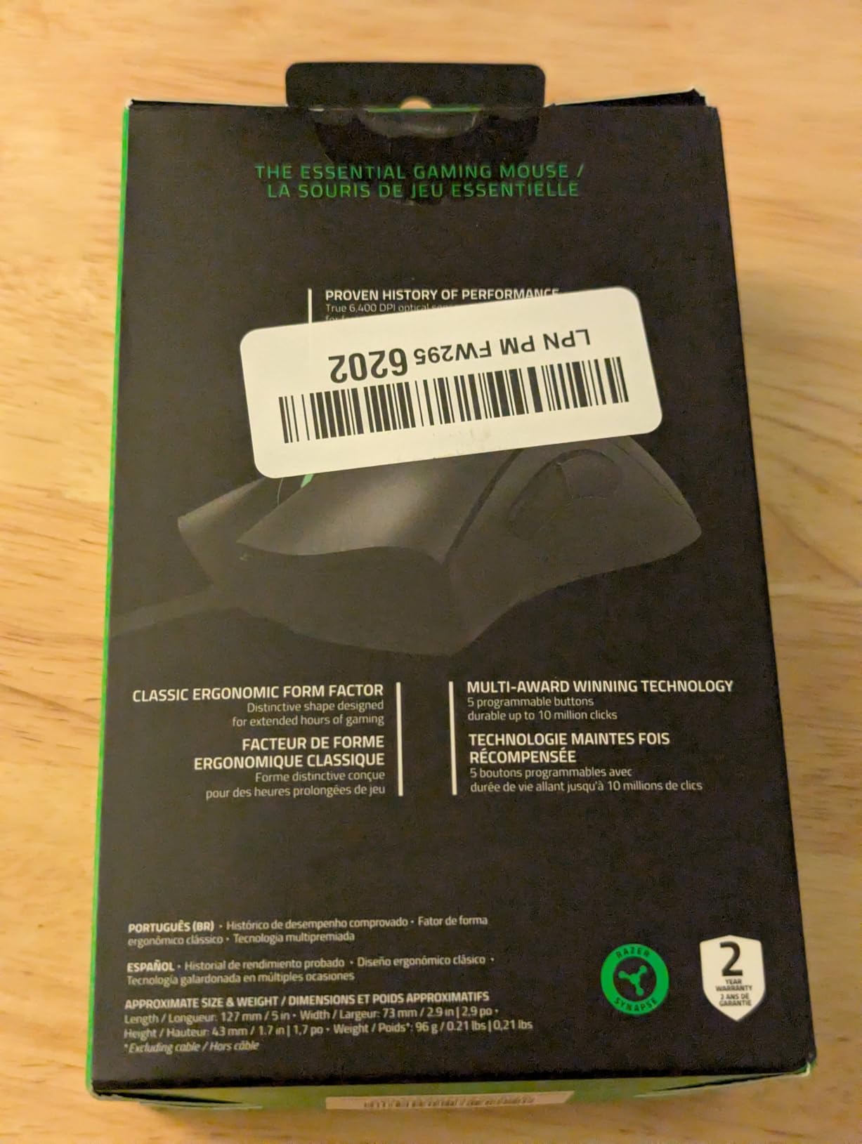 Razer DeathAdder Essential Gaming Mouse: 6400 DPI Optical Sensor - 5 Programmable Buttons - Mechanical Switches - Rubber Side Grips - Classic Black customer photo 1