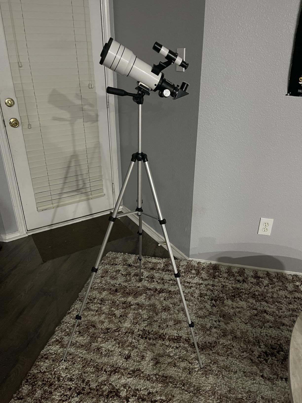 ToyerBee Telescope for Adults & Kids, 70mm Aperture Astronomical Refractor Telescopes for Astronomy Beginners (15X-150X), 300mm Portable Telescope with an Phone Adapter & A Wireless Remote customer photo 2