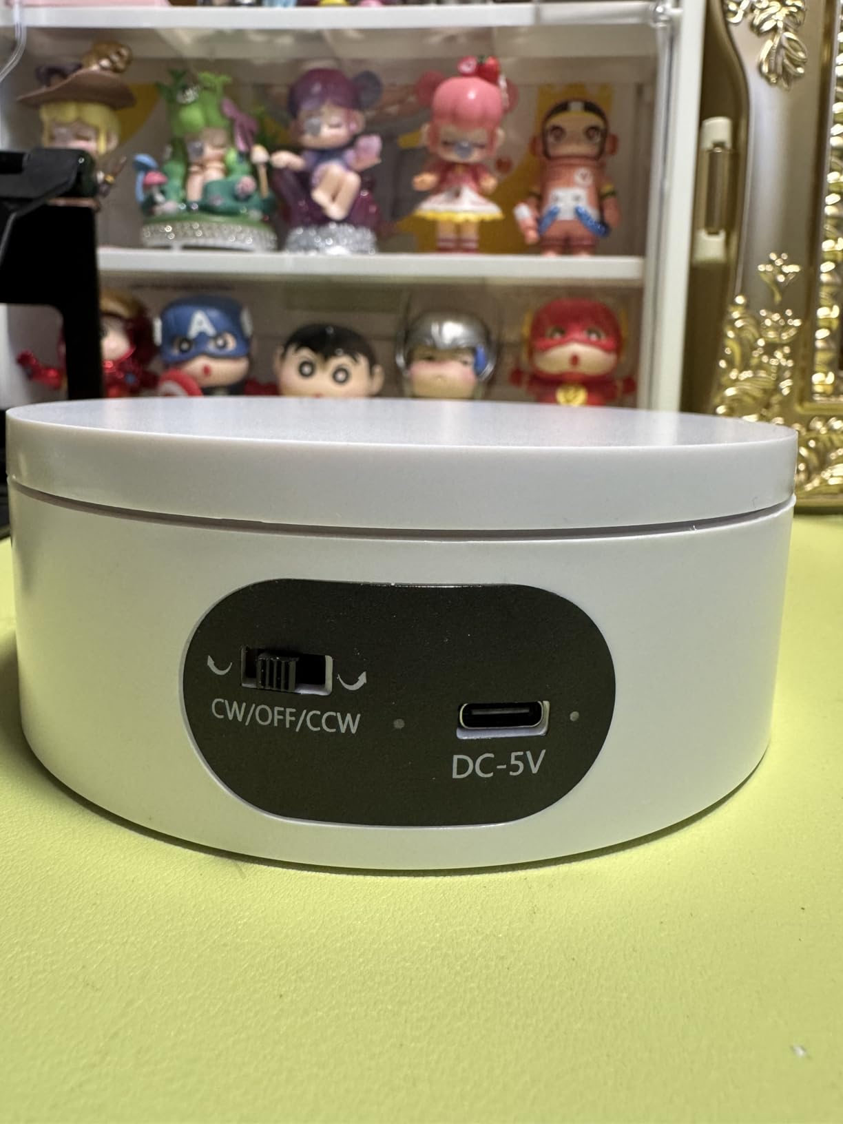 YVV Turner Cup Rotating Display Stand for Epoxy Glitter Tumbler, 360 Degree Automatic Mute Rotating Turntable for Photography Products Tumbler Making Supplies Spinner 4.72*1.77in Motorized Rotation customer photo 1