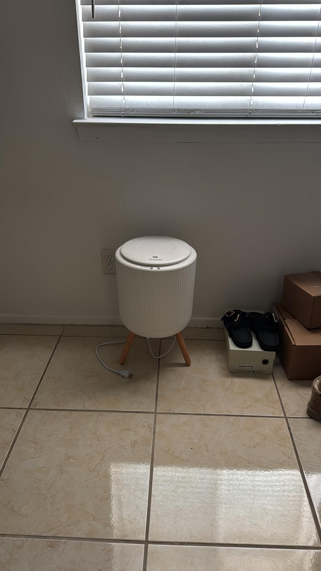 SereneLife Bucket Towel Warmers, White Large Towel Warmer for Spa and Bathroom, Luxury Towel Heater Gifts for Him & Her, Auto Shut-Off, Fits 2 large, Blankets, Bathrobes, PJ's customer photo 1