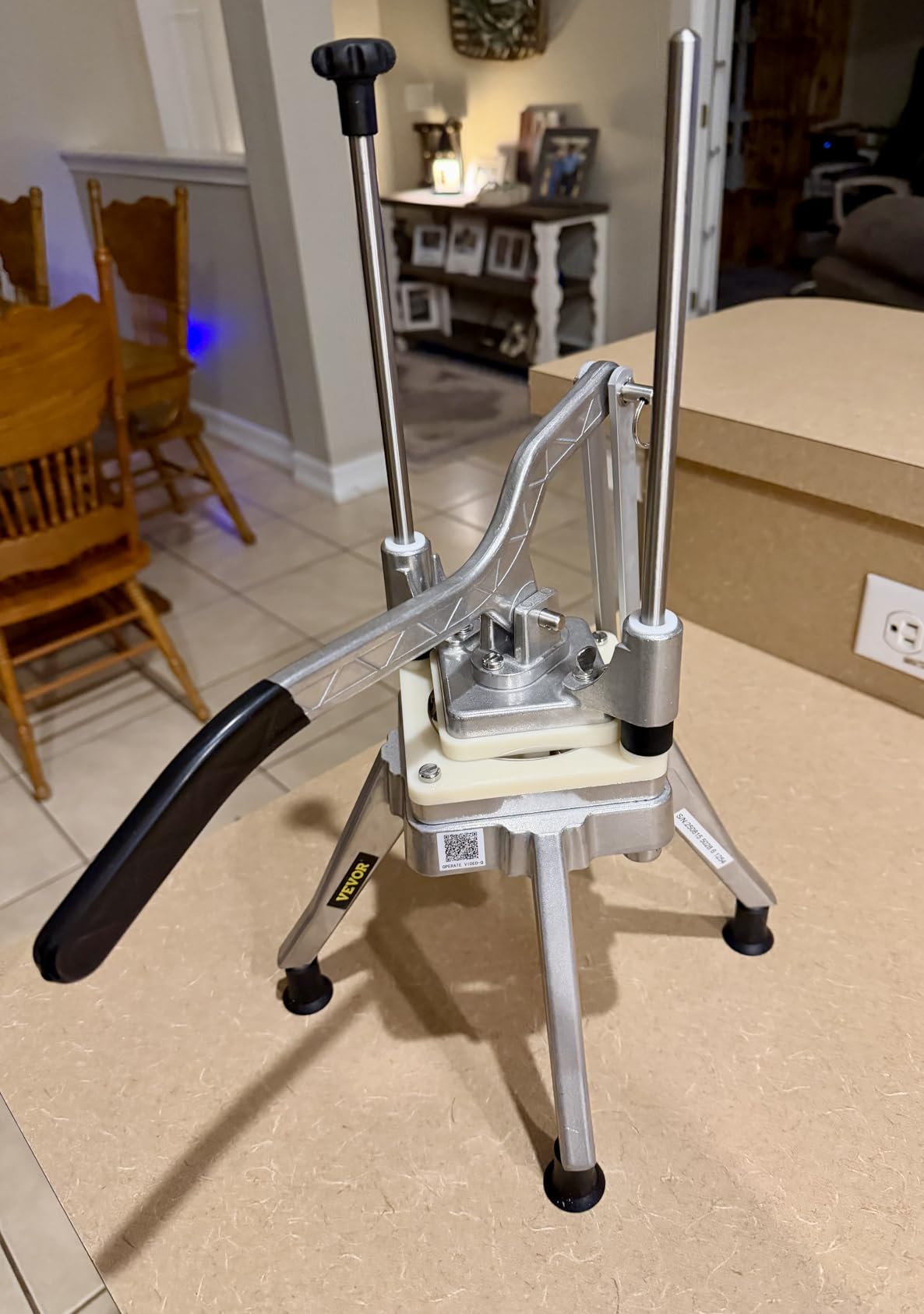 VEVOR Commercial Vegetable Chopper w/ 4 Replacement Blades, Stainless Steel French Fry Cutter Potato Dicer & Fruit Slicer for Restaurants & Home Kitchen customer photo 1