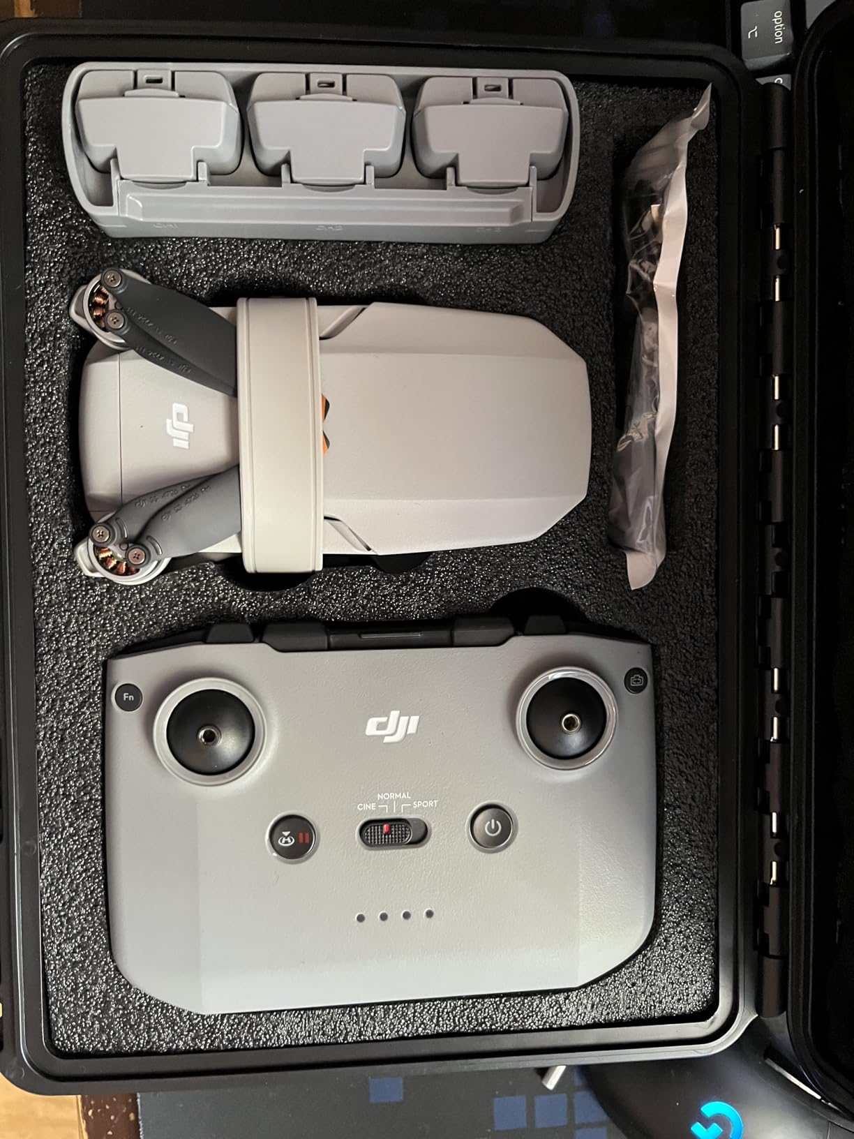 LCD Two-Way Battery Charger Hub for DJI Mini 4K,2,2 SE Drone,Charging Three Batteries in Sequence Charge Accessories customer photo 1