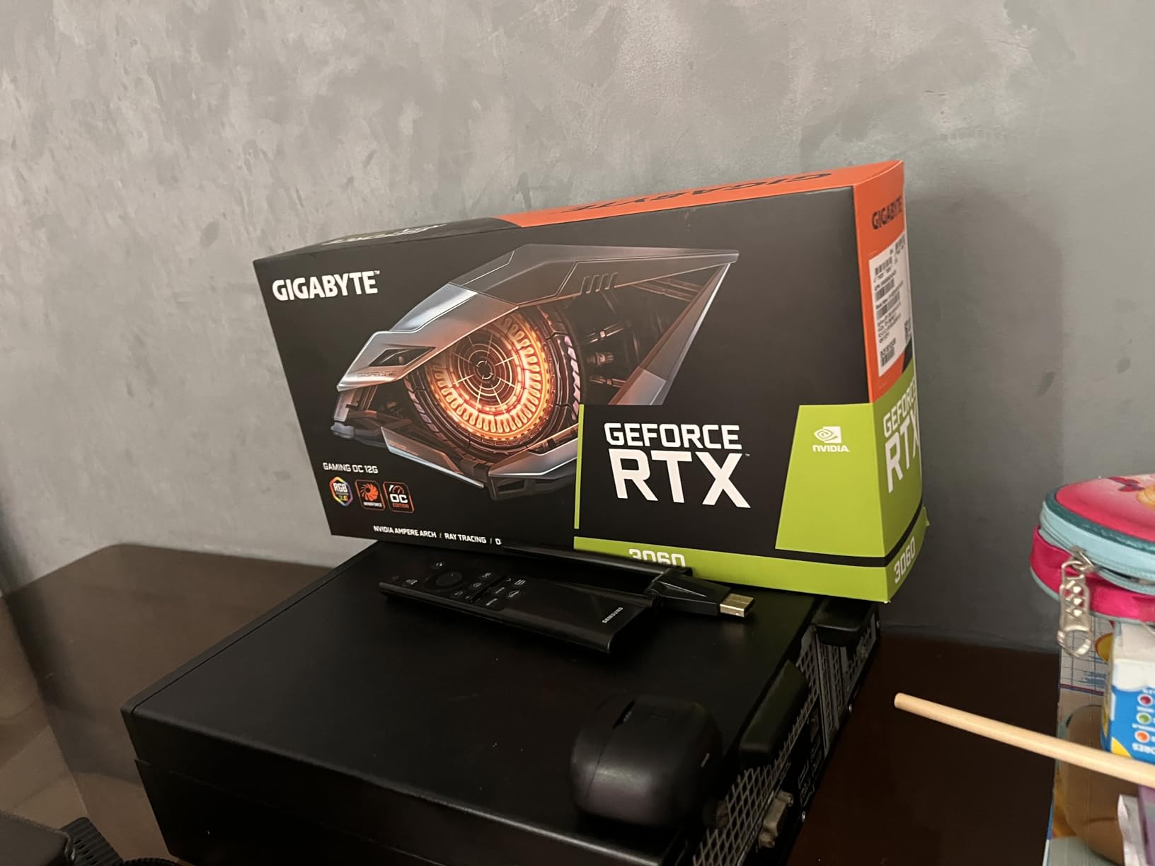 GIGABYTE GeForce RTX 3060 Gaming OC 12G (REV2.0) Graphics Card, 3X WINDFORCE Fans, 12GB 192-bit GDDR6, GV-N3060GAMING OC-12GD REV2.0 Video Card customer photo 2