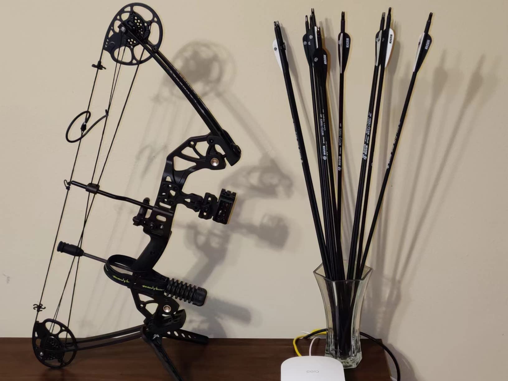 Compound Bow Draw Weight 0-70 Lbs for Pull Beginner and Intermediate Archer Fully Adjustable 19.25