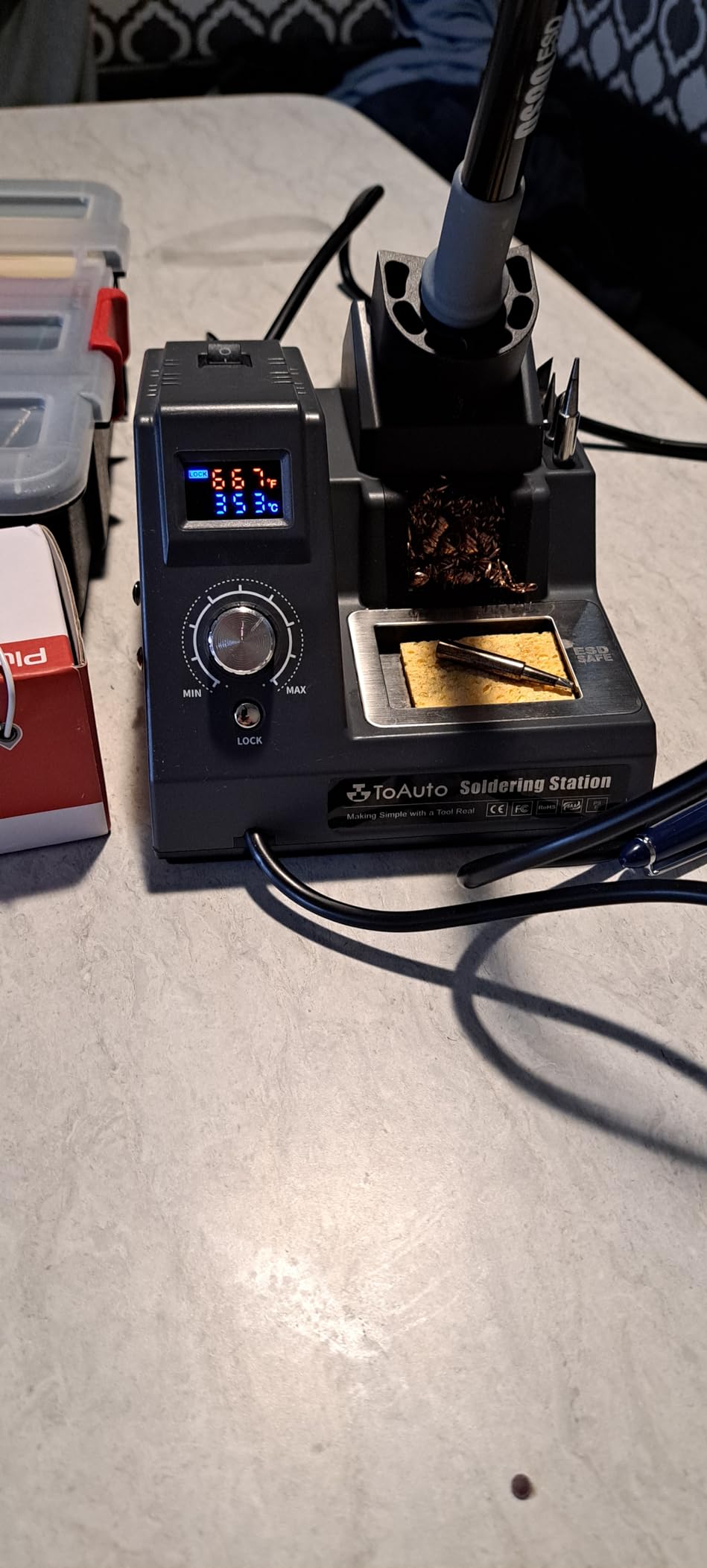 TOAUTO DS90 Soldering Station-°F & °C Dual Digital Display Soldering Iron Station Kit,90W Soldering Iron,302℉- 842℉ Temperature, Anti-Static Design & Grounding Wire, Auto Standby & Sleep,5 Solder Tips customer photo 1