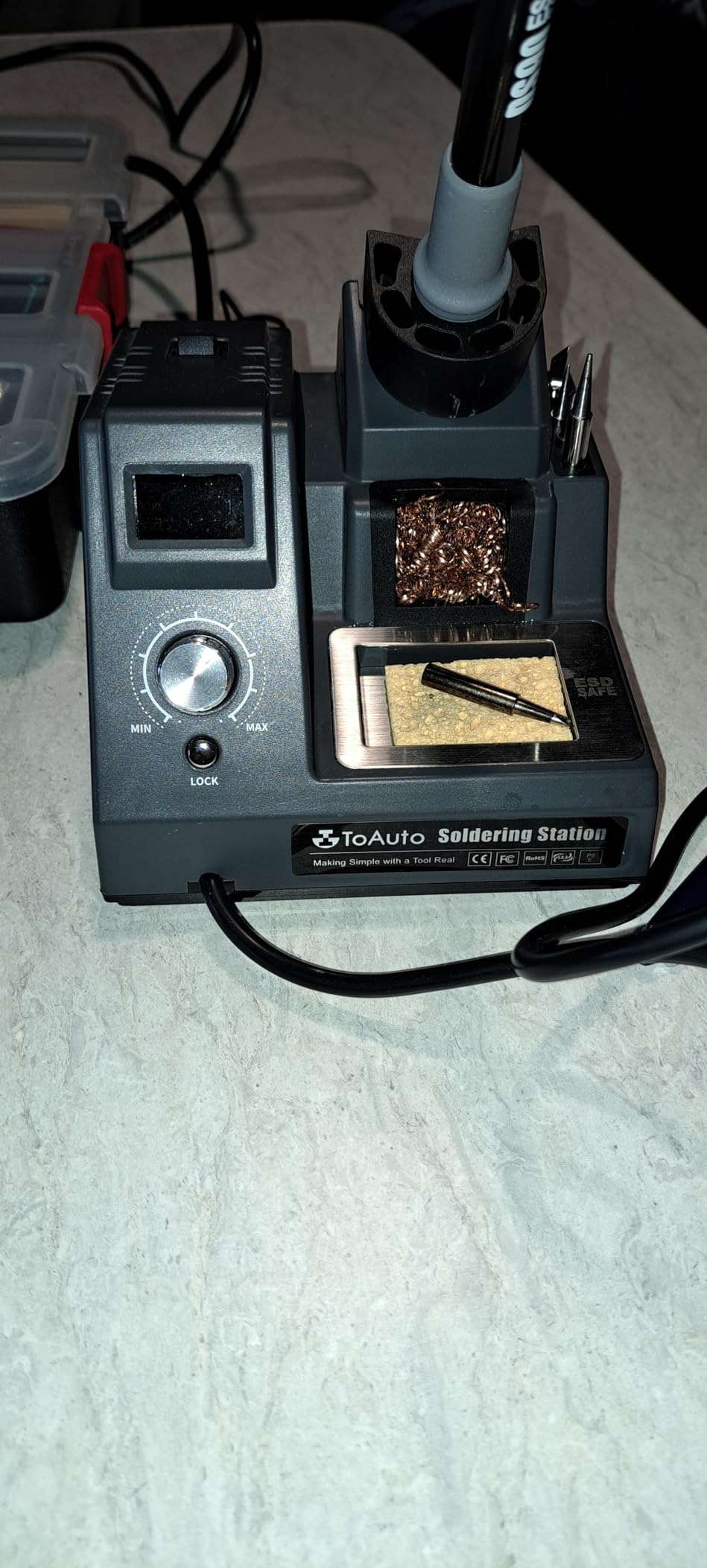 TOAUTO DS90 Soldering Station-°F & °C Dual Digital Display Soldering Iron Station Kit,90W Soldering Iron,302℉- 842℉ Temperature, Anti-Static Design & Grounding Wire, Auto Standby & Sleep,5 Solder Tips customer photo 2