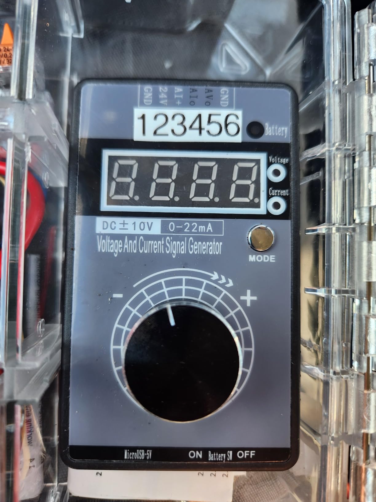 Adjustable 4-20mA Signal Generator Current Voltage Analog Simulator 0-10V/0-22mA Signal Sources for Value Adjusting PLC Controller Panel LED Testing Calibration customer photo 1