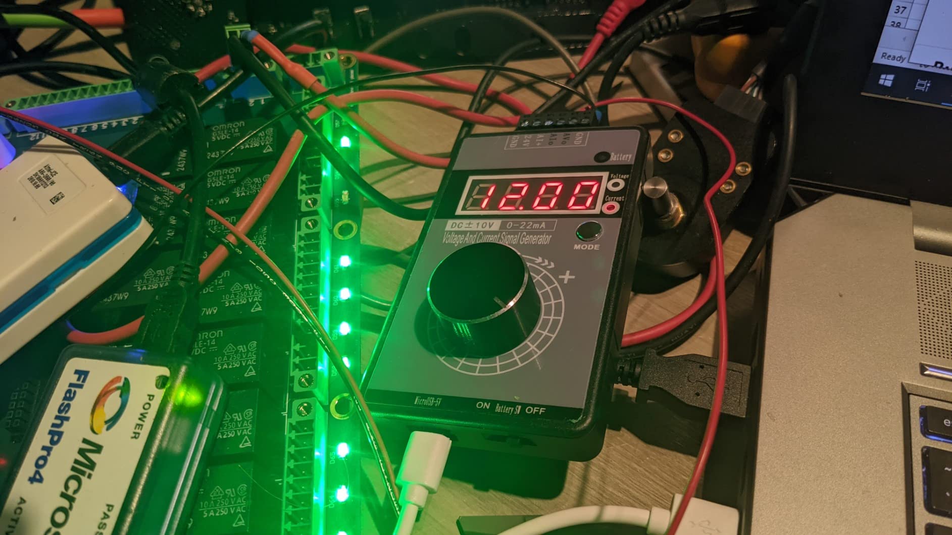 Adjustable 4-20mA Signal Generator Current Voltage Analog Simulator 0-10V/0-22mA Signal Sources for Value Adjusting PLC Controller Panel LED Testing Calibration customer photo 2