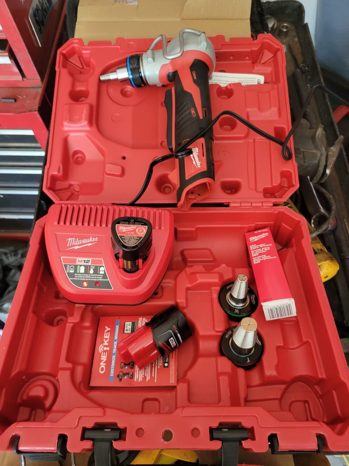 MilwaukeeTool 2474-22 M12 Cordless PEX Expander Kit - 2 Batteries customer photo 1