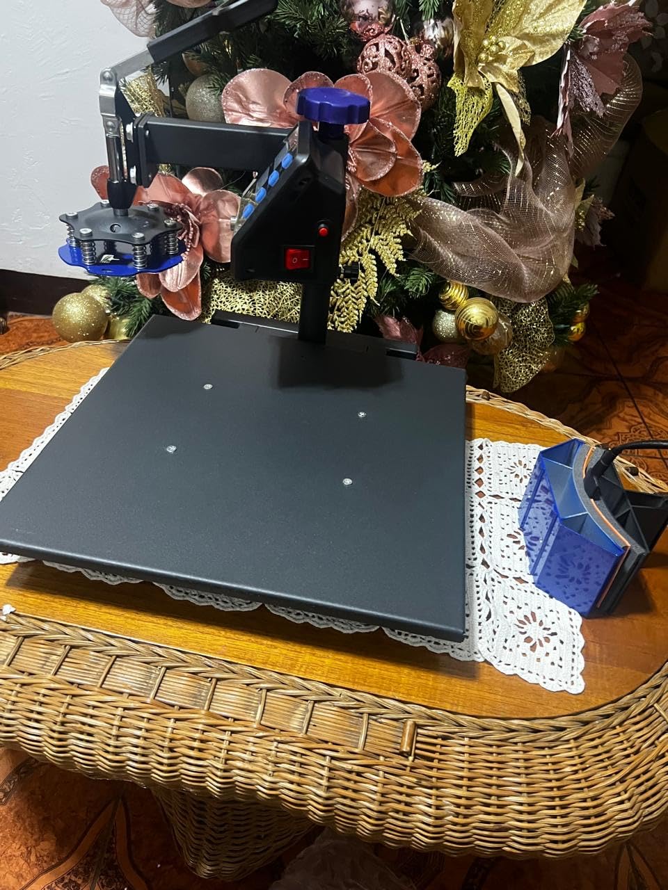 VEVOR 8 in 1 Heat Press Machine 15x15 Inch, 360° Swing Away Shirt Press Machine - Digital Professional Heat Transfer Tshirt Press Machine, Sublimation Heat Press for T Shirts Hat Cap Mug Plate Blue customer photo 1