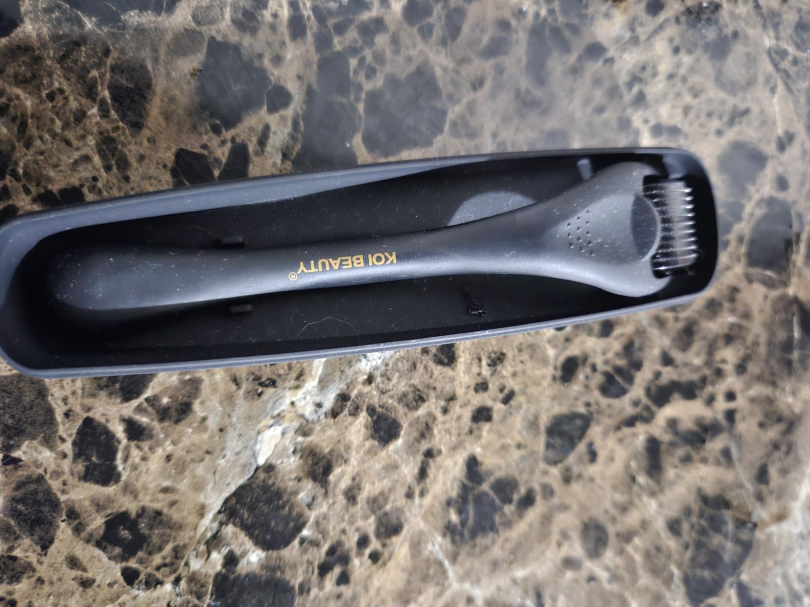 Koi Beauty Derma Roller Titanium Microneedle Roller, 540 Microneedling Roller for Men Women Face Scalp, Beard Roller for Men, Premium Micro Needling Roller Matte Black customer photo 2