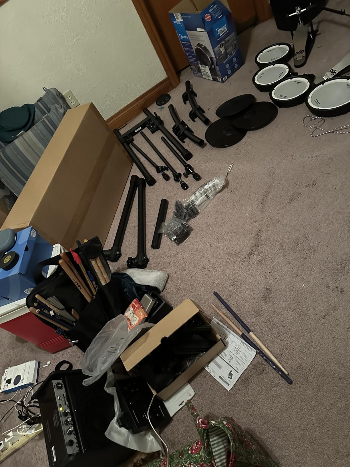 Roland TD-07DMK Electronic V-Drums Kit - Legendary Double-Ply All Mesh Head kit with superior expression and playability - Bluetooth Audio & MIDI - 40 FREE Melodics Lessons customer photo 2