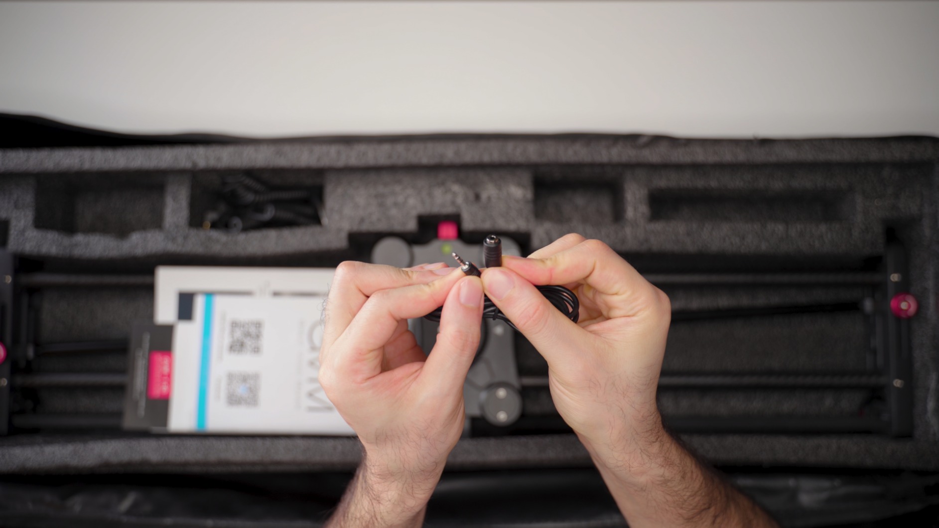 GVM Motorized Camera Slider,31