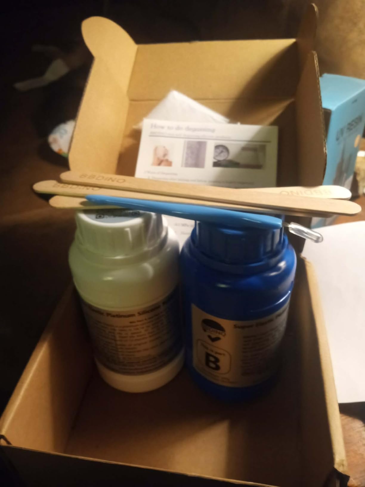 BBDINO Silicone Mold Making Kit, Super Elastic Liquid Silicon for Mold Making, N.W. 21.2 oz, 1:1 by Volume, Jade Green, Ideal for Casting Silicone Molds for Resin/Plaster/Wax/Jewelry etc. customer photo 1