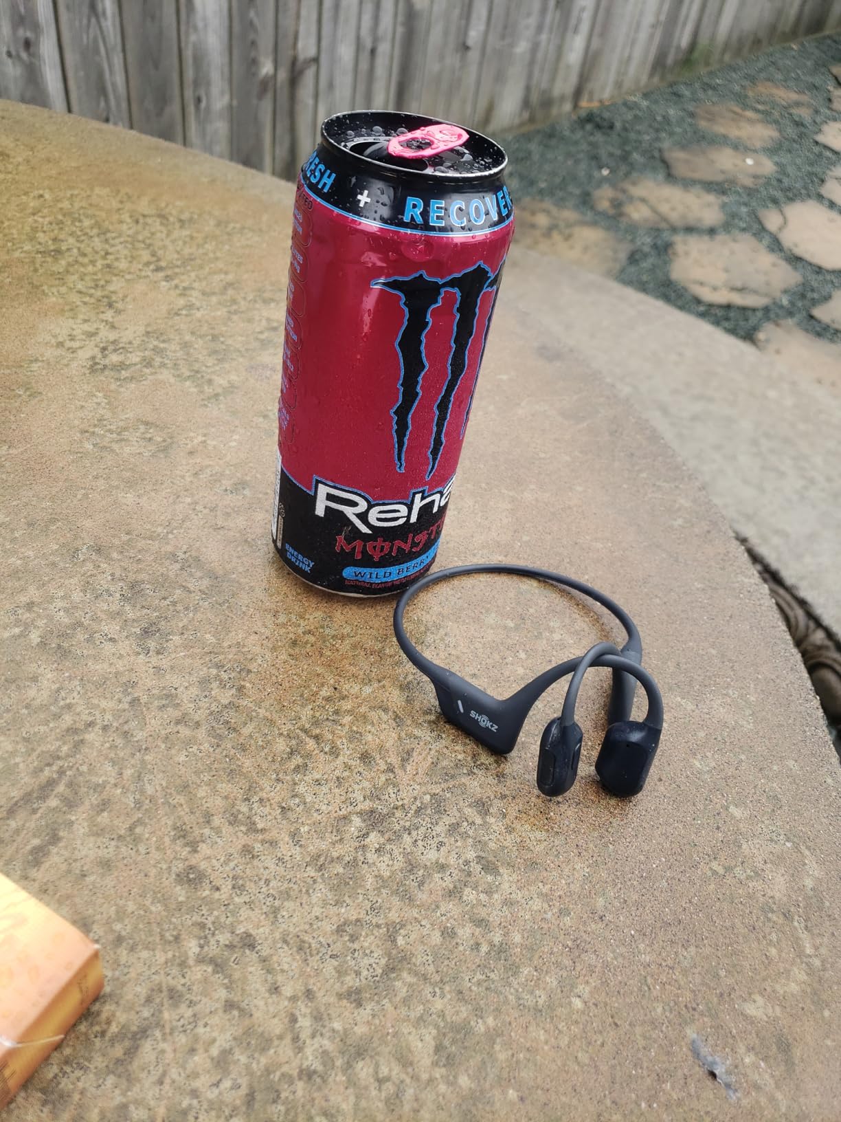 SHOKZ OpenRun Pro-Bone Conduction Headphones, Open-Ear Bluetooth Wireless Sport Headphones for Running and Workout, Sweat Resistant, Long Battery Life, Premium Deep Bass, Mic with Hair Band, Black customer photo 2