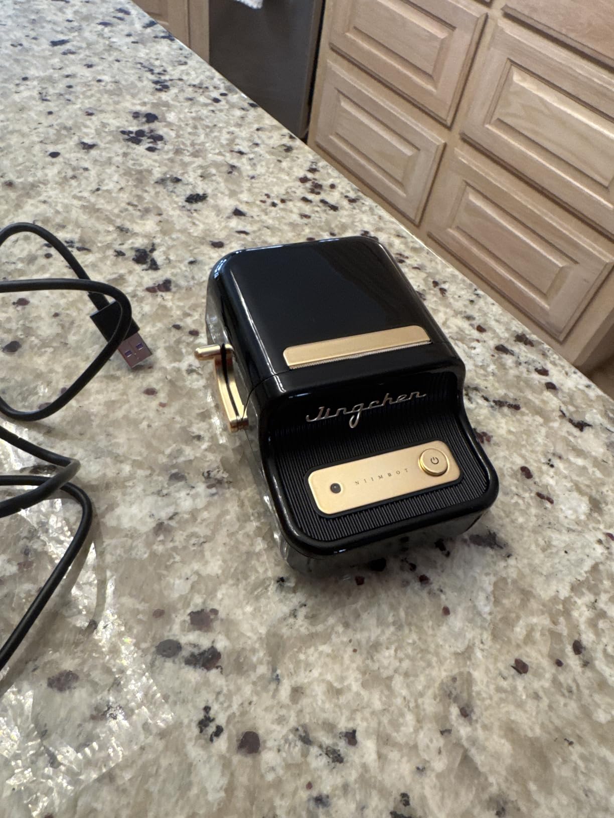 Niimbot B21 Label Maker, Thermal Label Printer, Portable Inkless Label Makers for Home/Office/Business customer photo 1