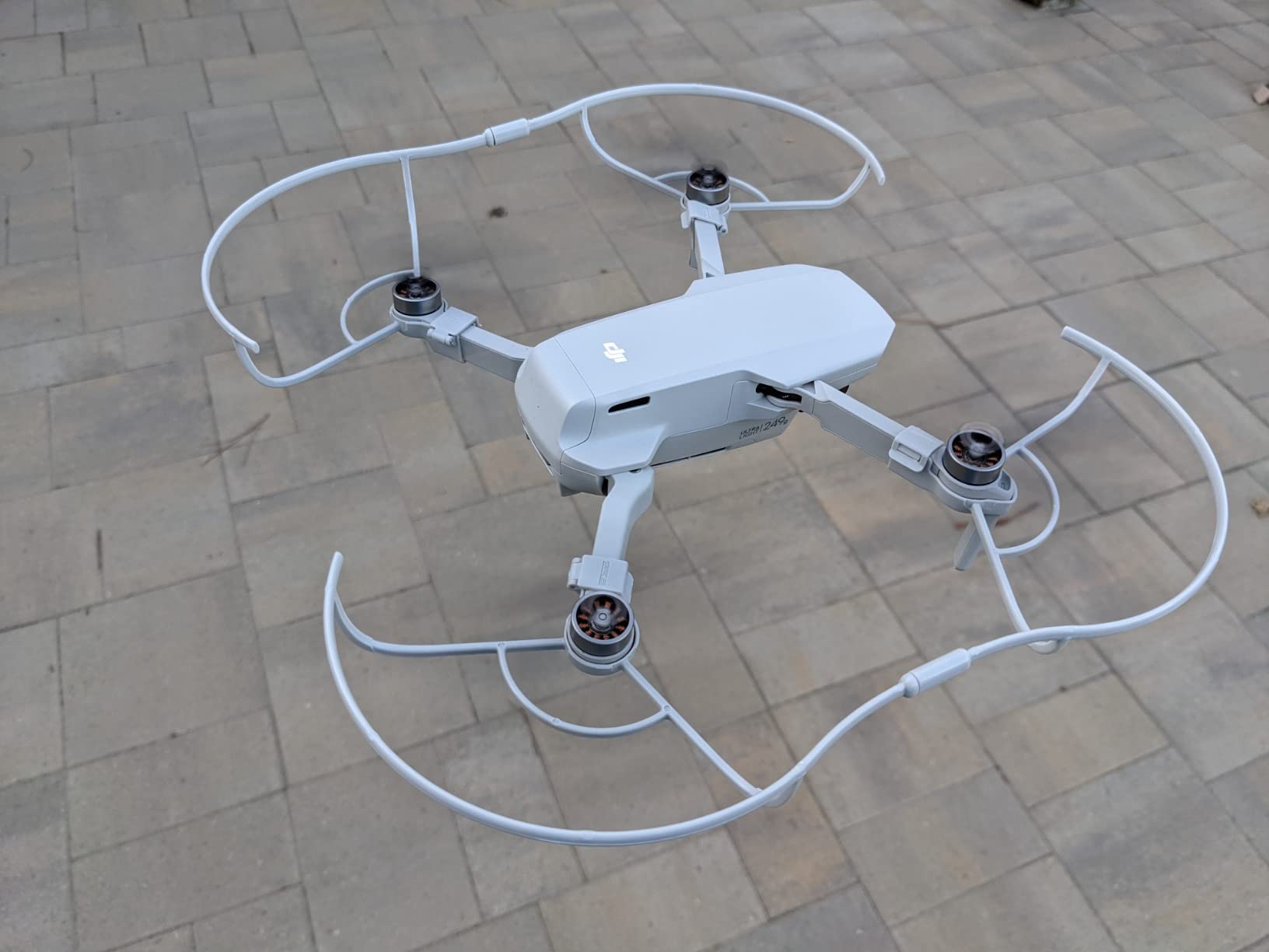 Mini 4K Propeller Guard for DJI Drone Propeller, Safety Accessories for DJI Mini 4K / Mini 2 SE Propellers Protector Drone Accessories (Upgraded Version) customer photo 2