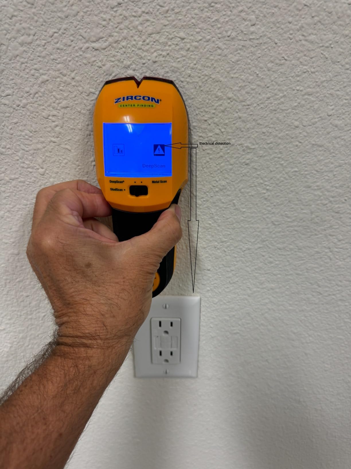 Zircon MultiScanner A250 All-in-One Stud Finder & Wall Scanner - Metal Detector + Live AC Wire Scanner with ACT, SpotLite Pointer & 4 Scan Modes customer photo 2