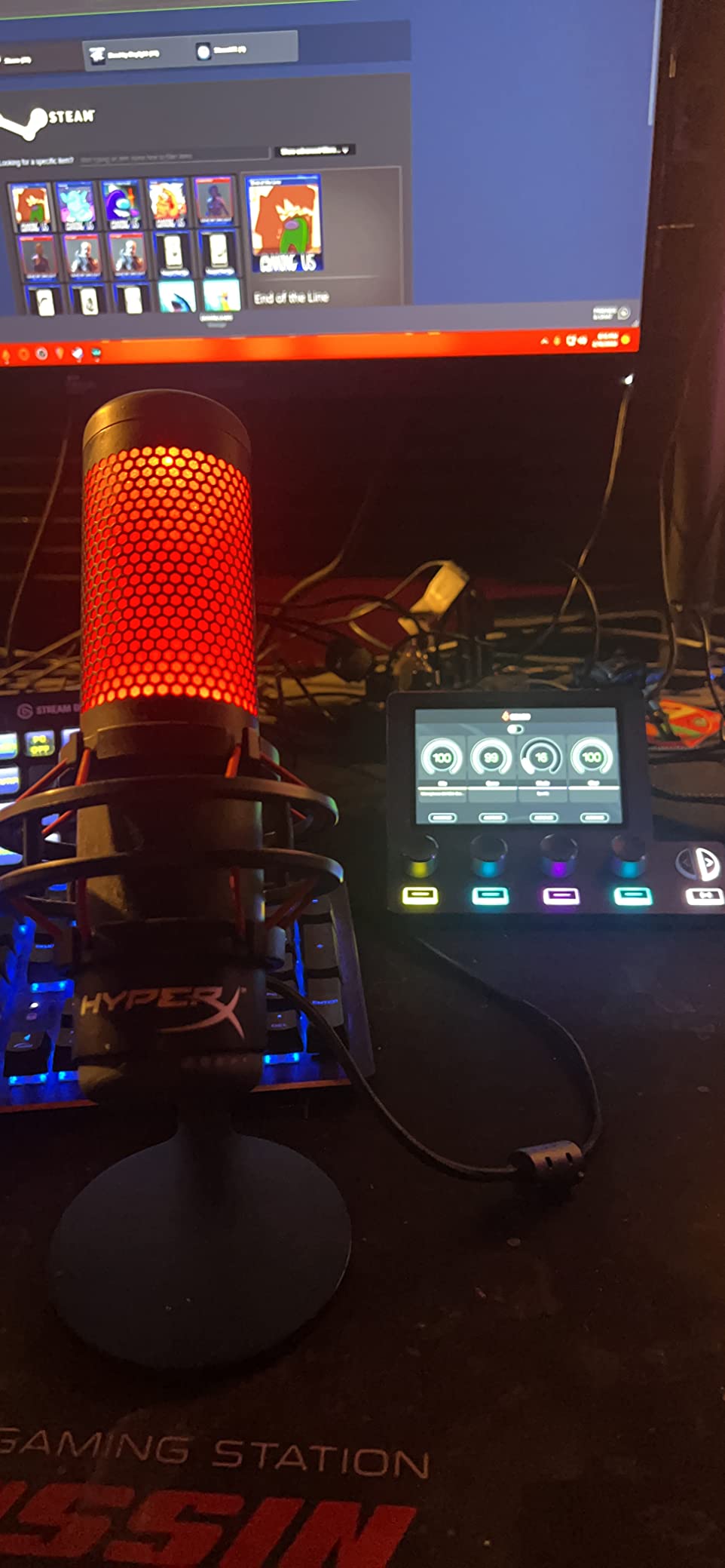 BEACN Mix Create Audio Mixer for PC & Mac | For Content Creators, Gaming & Podcast, PC Audio Mixer with C USB for Twitch & YouTube | Essential Streaming Accessories (Dark) customer photo 1