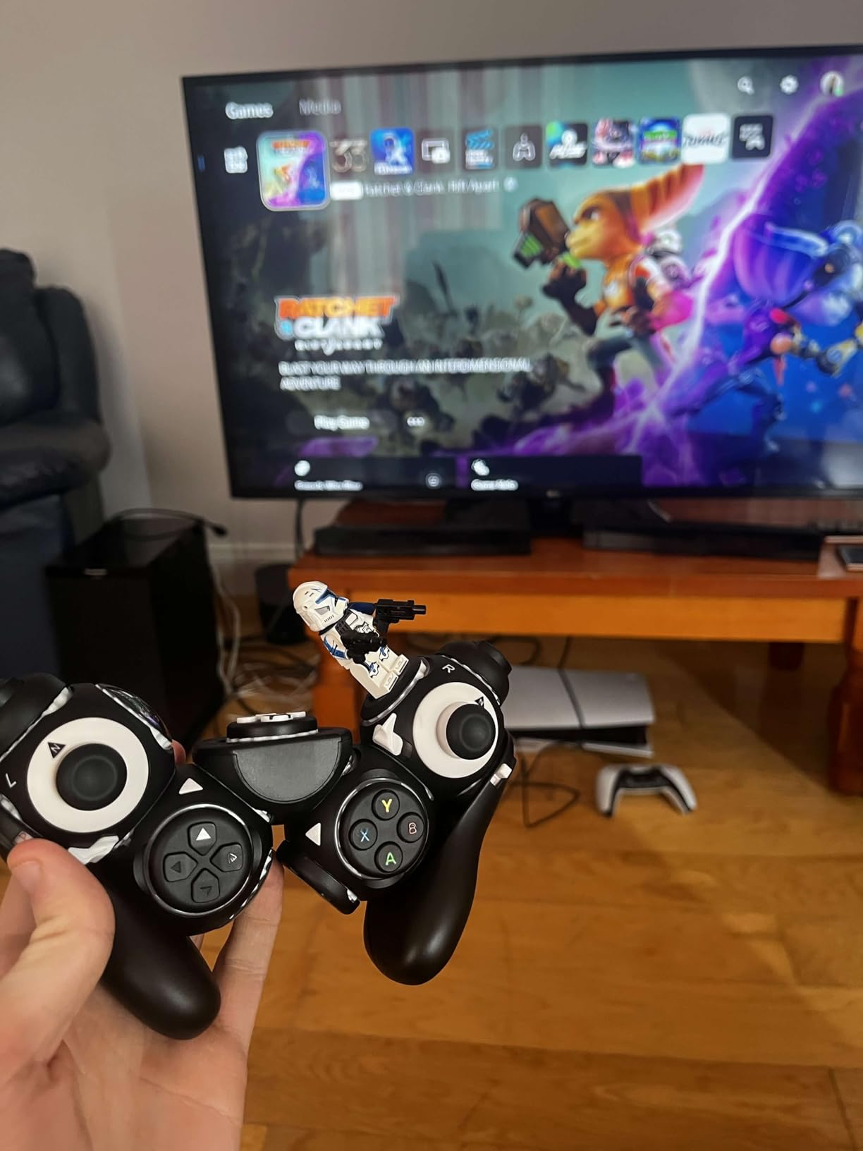 ByoWave Proteus Controller Kit - Modular Gaming Controller with 15+ Interchangeable Parts, Custom Remapping & LED Lighting - Works with PC, Steam Deck & Xbox Series X|S - Lithos Collection Limited Edition customer photo 1