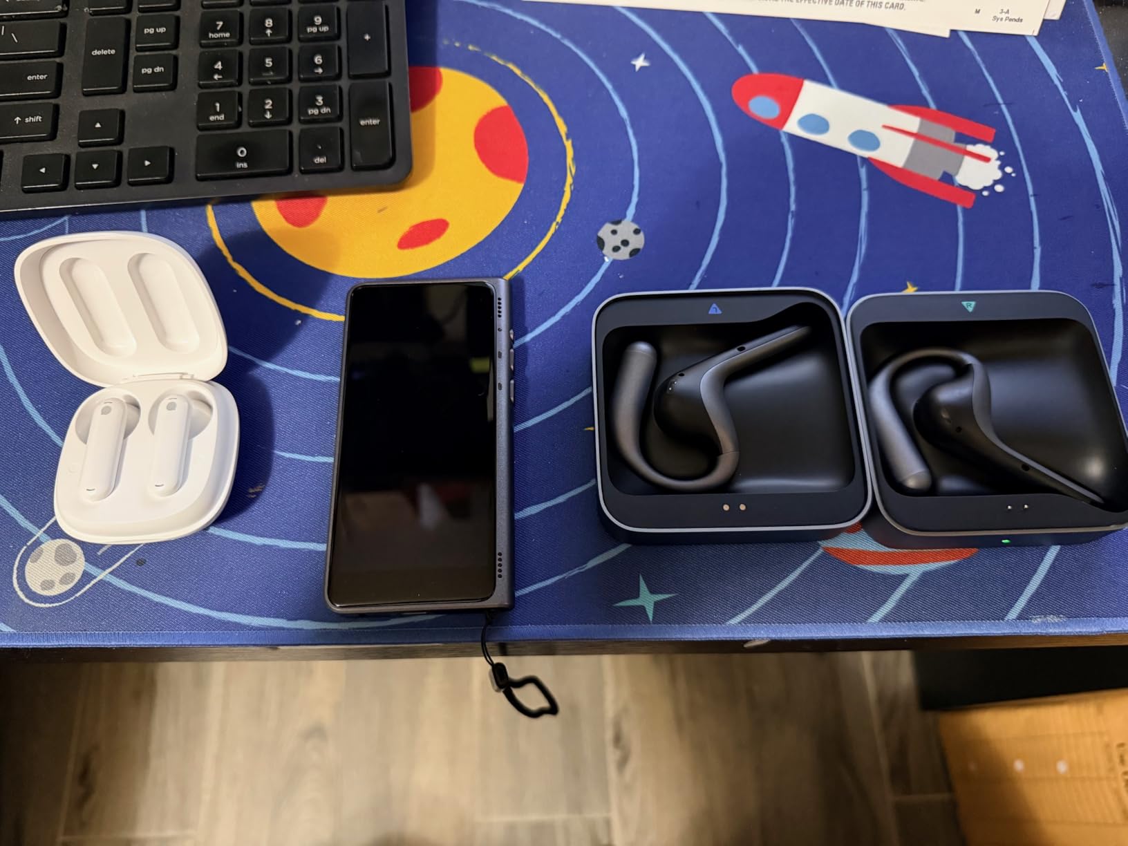 WT2 Edge W3 Translator Device, Bidirection Simultaneous Translation, Translator Earbuds with 40 Languages, Real time Translator, Fast Reaction with Revolutionary Al Tech, Online Version customer photo 1