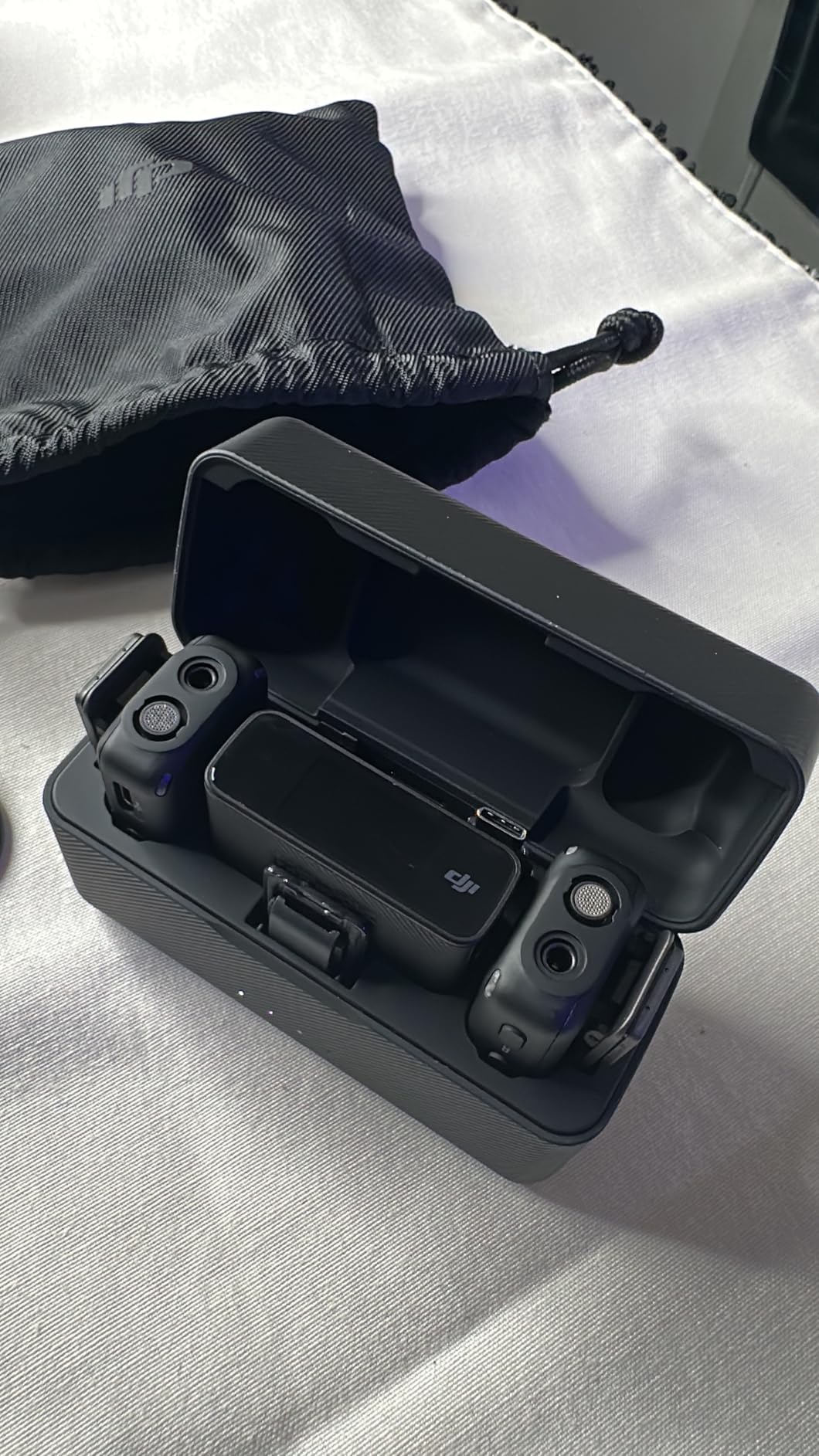 DJI Mic (2 TX + 1 RX + Charging Case), Wireless Lavalier Microphone, 250m (820 ft.) Range, 15-Hour Battery, Noise Cancellation Wireless Microphone for PC, iPhone, Record Interview, YouTube, Black customer photo 1