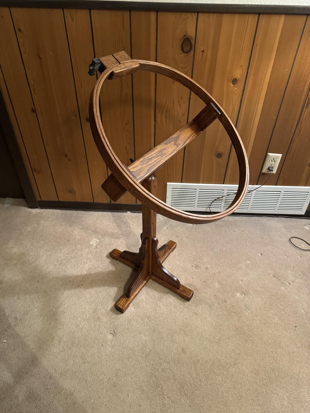DutchCrafters Solid Oak Wood 22 Inch Round Extra Large Tilting Quilt Hoop with Stand, Quilting Frame for Hand Quilting - Amish Made in America (Medium Walnut) customer photo 1