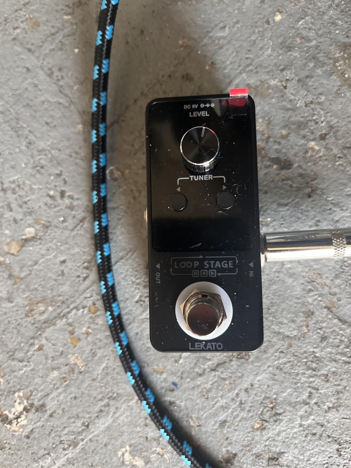 LEKATO Guitar Looper Pedal Effect Pedal with Tuner Function Looper Pedal Loops 9 Loops 40 minutes Record Time with USB Cable and 9V 0.6A Pedal Power Supply Adapter customer photo 2