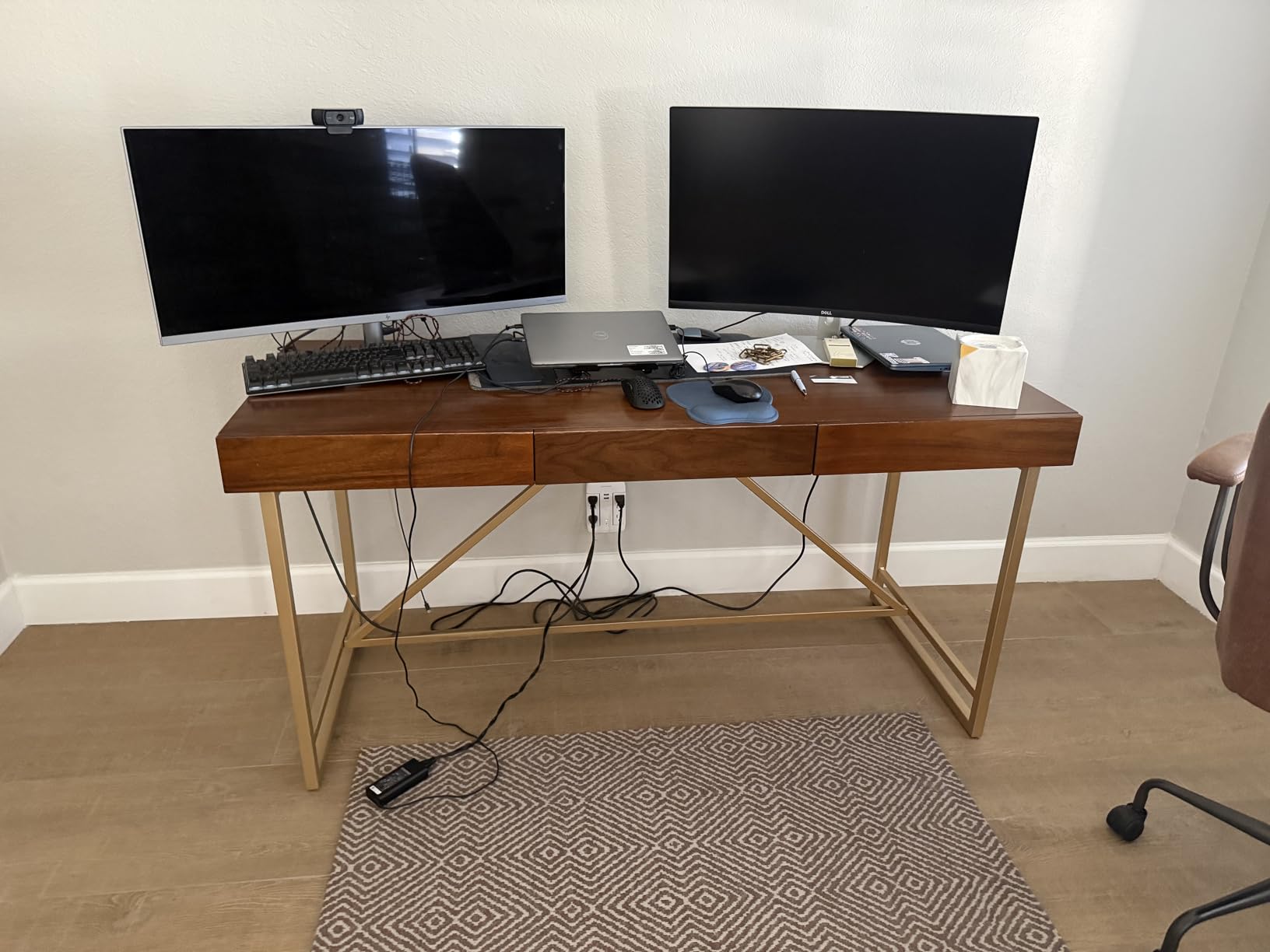 No-Screw Under Desk Cable Management Tray - Self-Adhesive Installation, Cord Management, Cable Tray, Under Desk Wire Organizer - Black Set of 2 customer photo 2