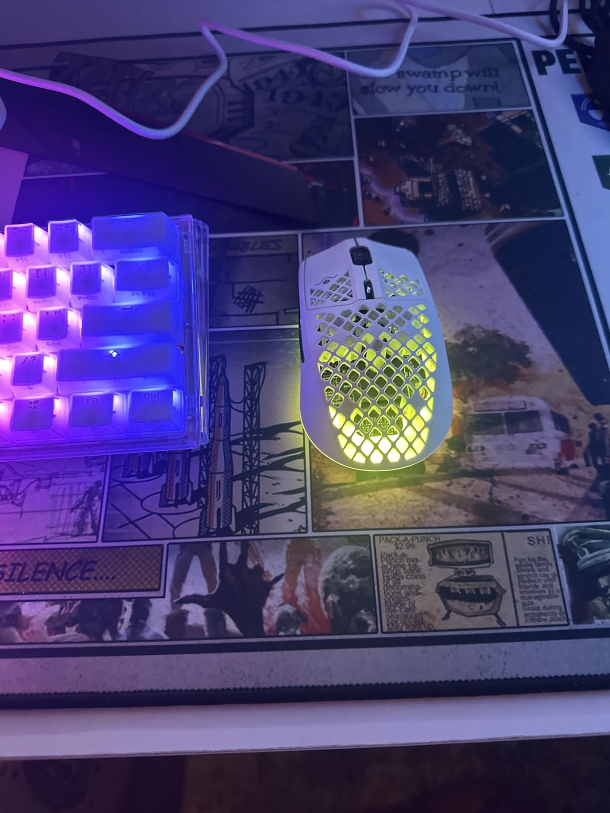 SteelSeries Aerox 3 Wireless - Holey RGB Gaming Mouse - Ultra-lightweight Water Resistant Design - 18K DPI TrueMove Air Optical Sensor- Onyx customer photo 2