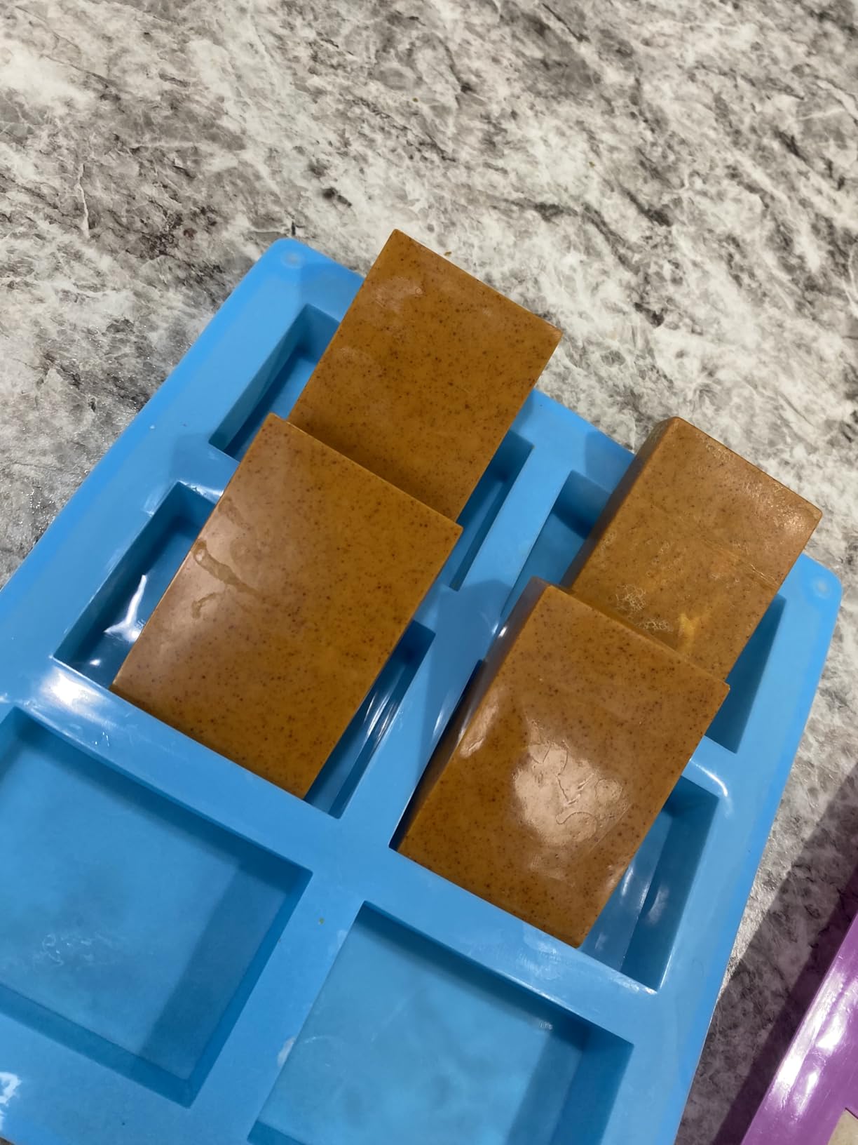 Rectangular Soap Mold Kit with Cutter- 42oz Flexible Silicone Loaf Soap Mold with Wood Box, Stainless Steel Wavy & Straight Scraper for Homemade Craft Soap Making Supplies customer photo 1