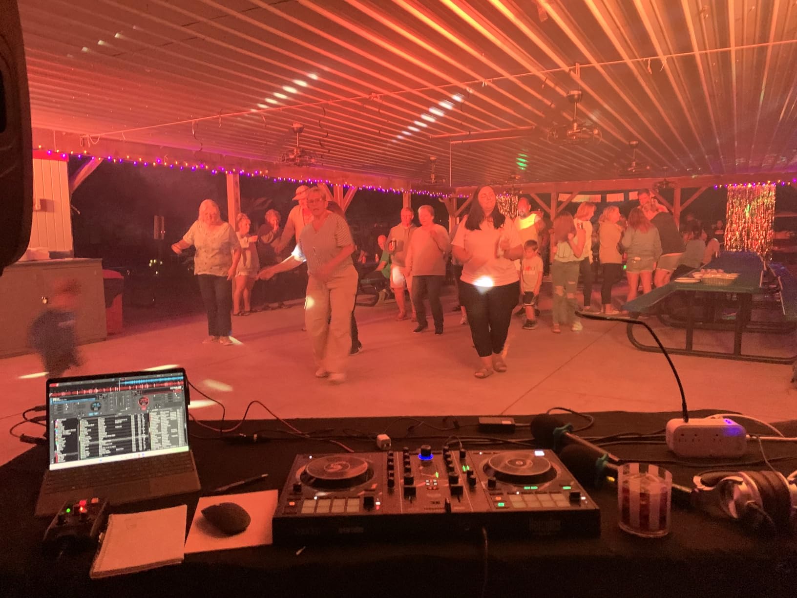 U'King Stage Lights 10 Packs 36LED RGB LED Par Lights, 7 Channel DJ Party Lights with Remote Control & DMX Controller Sound Activated Uplights for Events Birthday Bar Dance Decoration customer photo 1