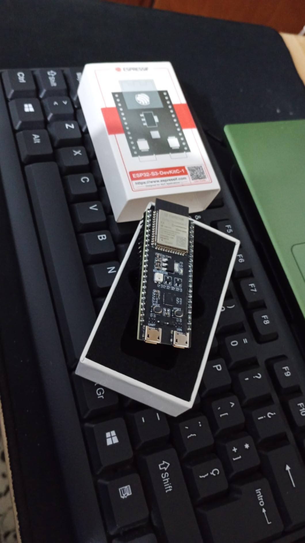 ESP32-S3-DevKitC-1-N8R8 Development Board customer photo 1