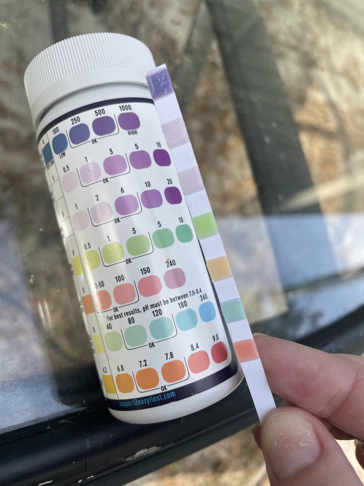 EASYTEST 7-Way Pool Test Strips, 150 Strips Water Chemical Testing for Hot tub and Spa customer photo 1