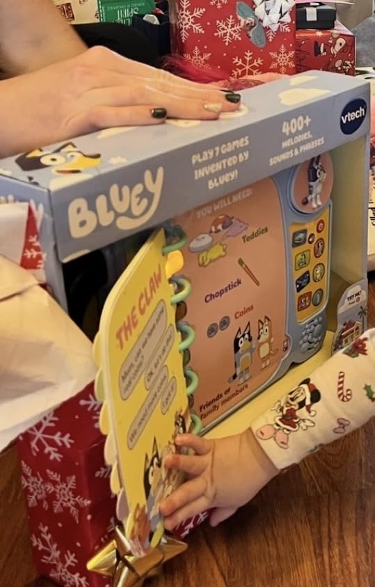 VTech Bluey Bluey's Book of Games customer photo 1