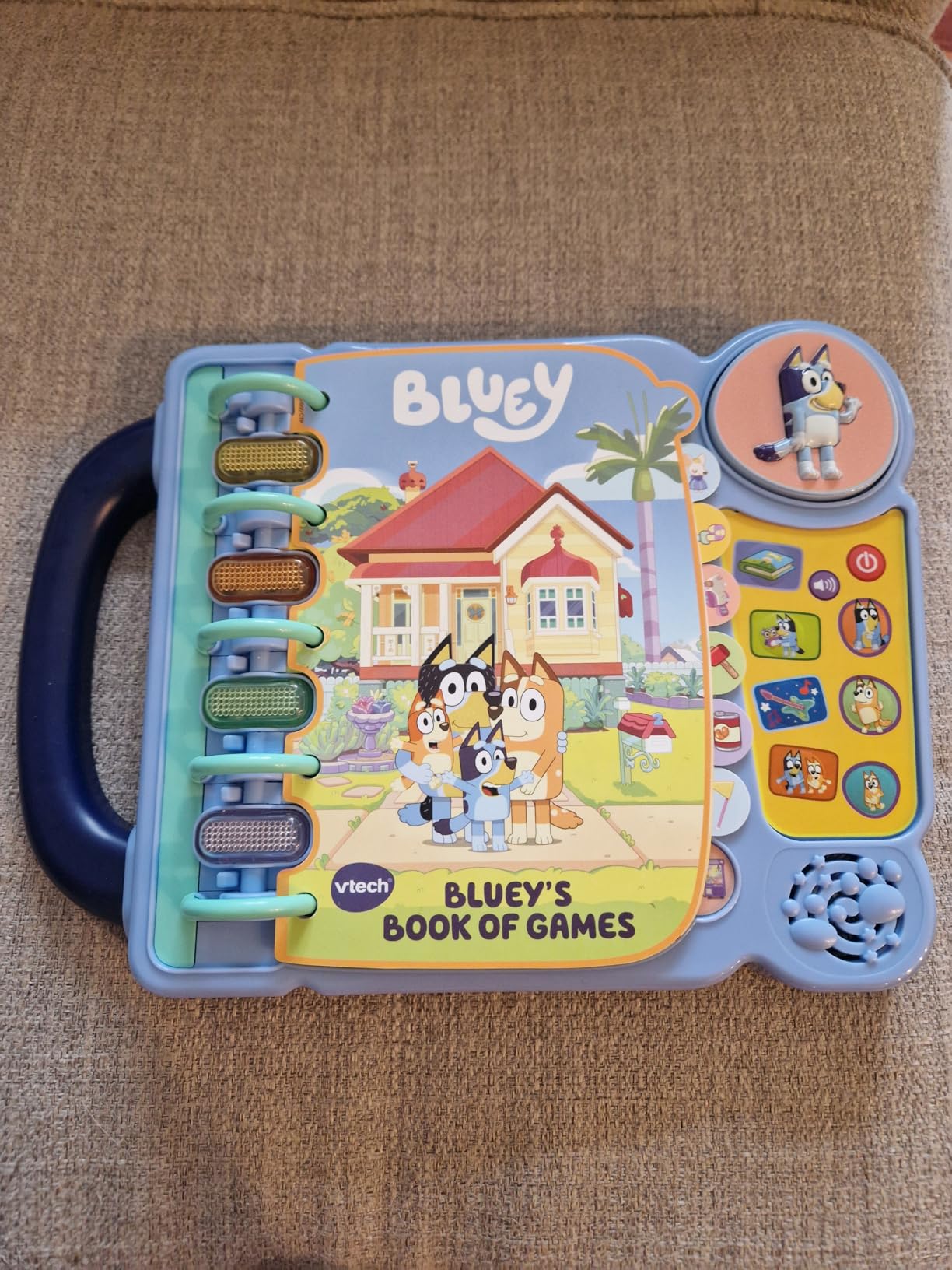 VTech Bluey Bluey's Book of Games customer photo 2