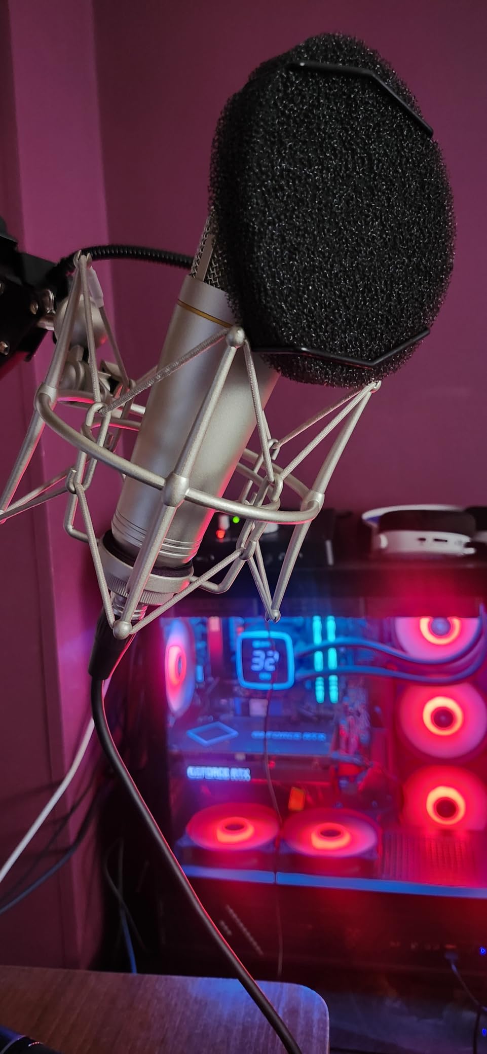 MA-67 Studio Condenser Microphone, 34mm Gold Large Diaphragm Capsule, Including Hydro Pop Filter, Metal Shock Mount, XLR Cable and Mic Bag - For Music Production, Vocal Recording and Podcasting customer photo 1