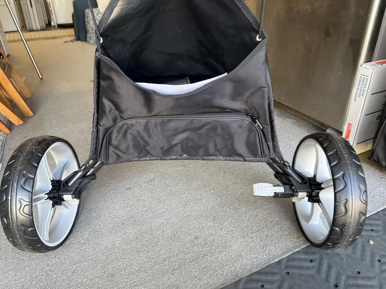 Caddytek CaddyLite ONE-Swivel V8 Golf Push Cart - Lightweight 3 Wheel Foldable Cart with 360 Swivel Front Wheel customer photo 2