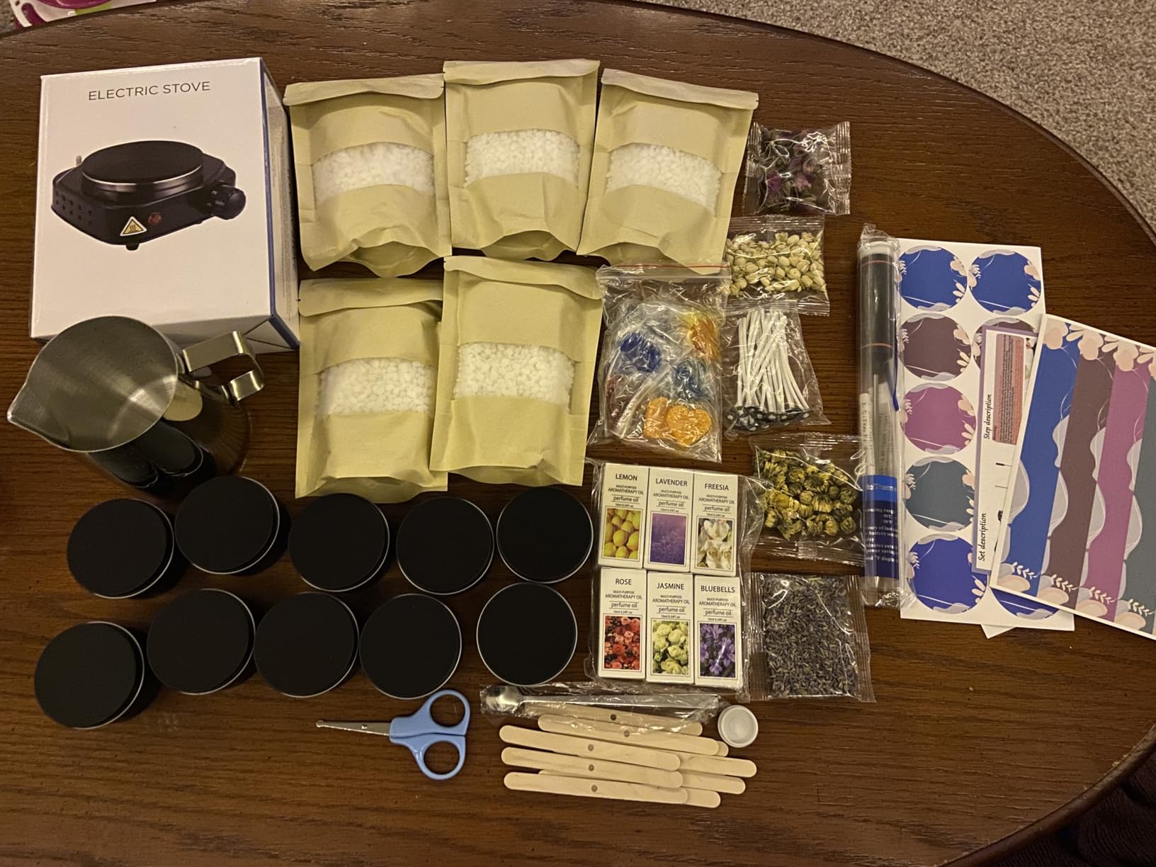Complete Candle Making Kit with Wax Melter,Candle Making Supplies,DIY Arts&Crafts Kits Gift for Beginners,Adults,Including 500w Electronic Stove,Wicks,Wax,Rich Scents,Dyes,Melting Pot,Candle tins customer photo 2