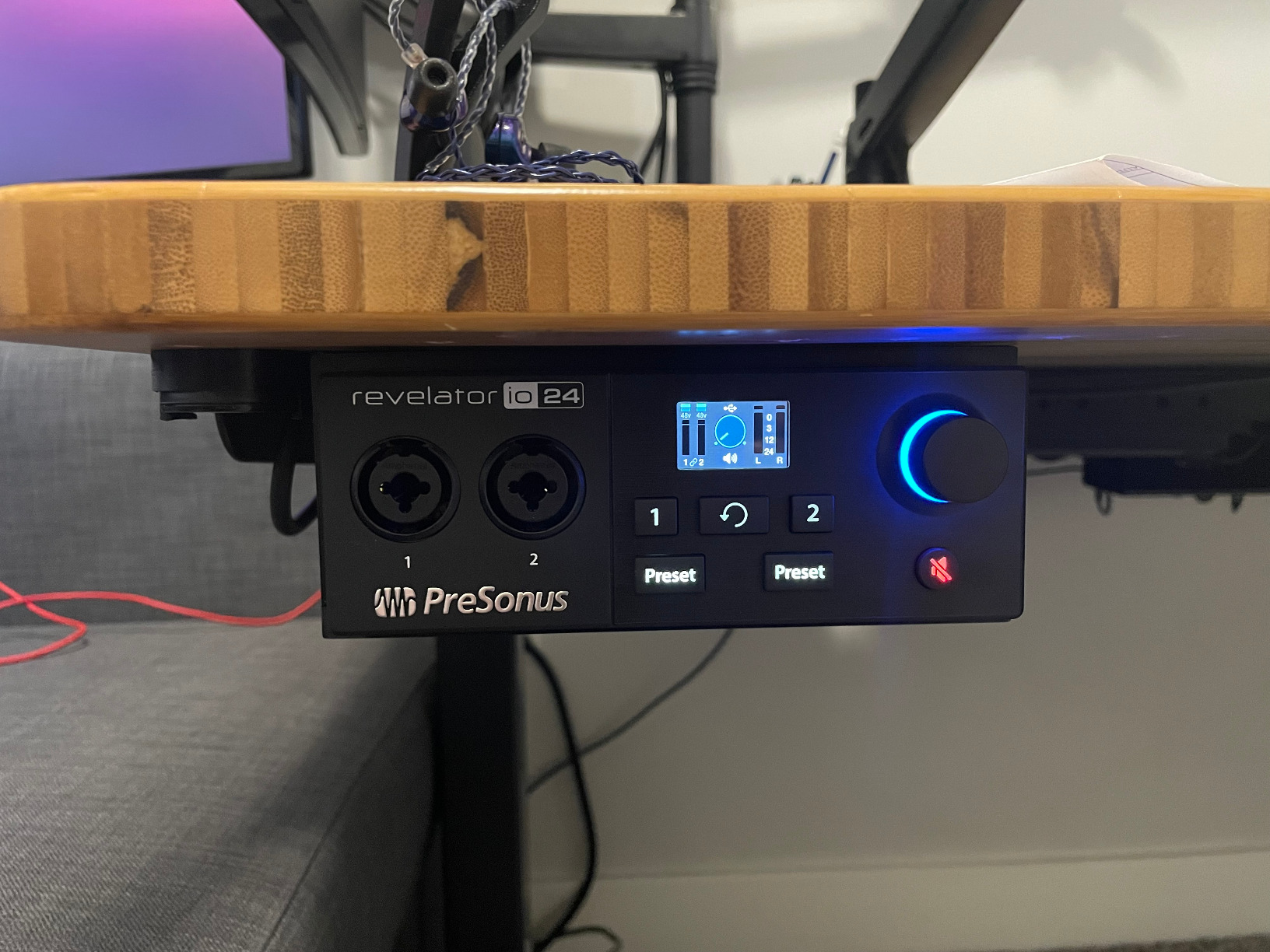 PreSonus Revelator io44 USB-C Audio Interface for music production and streaming with built-in mixer and easy-to-use effects presets plus Studio One DAW Recording Software customer photo 2