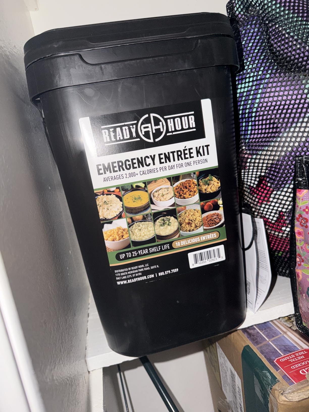 Ready Hour 120 Serving Entree Bucket-Freeze Dried Emergency Food Supply-Survival Meals with Long Shelf Life-Prepper Essentials for Disaster, Camping, Hiking, or Outdoor Use customer photo 1